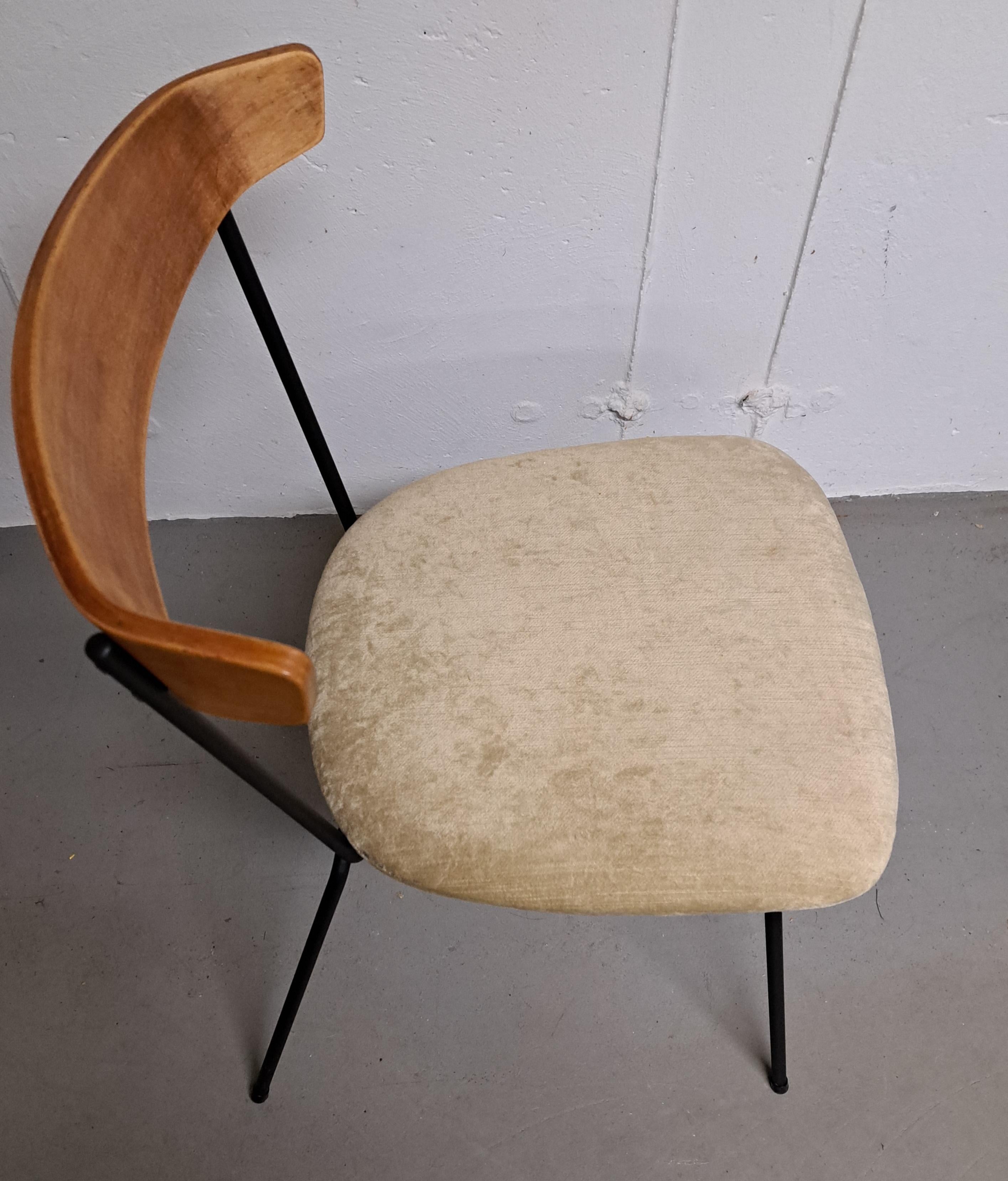 Mid-Century moderno Sedia di metà secolo attribuita a Clifford Pascoe in vendita