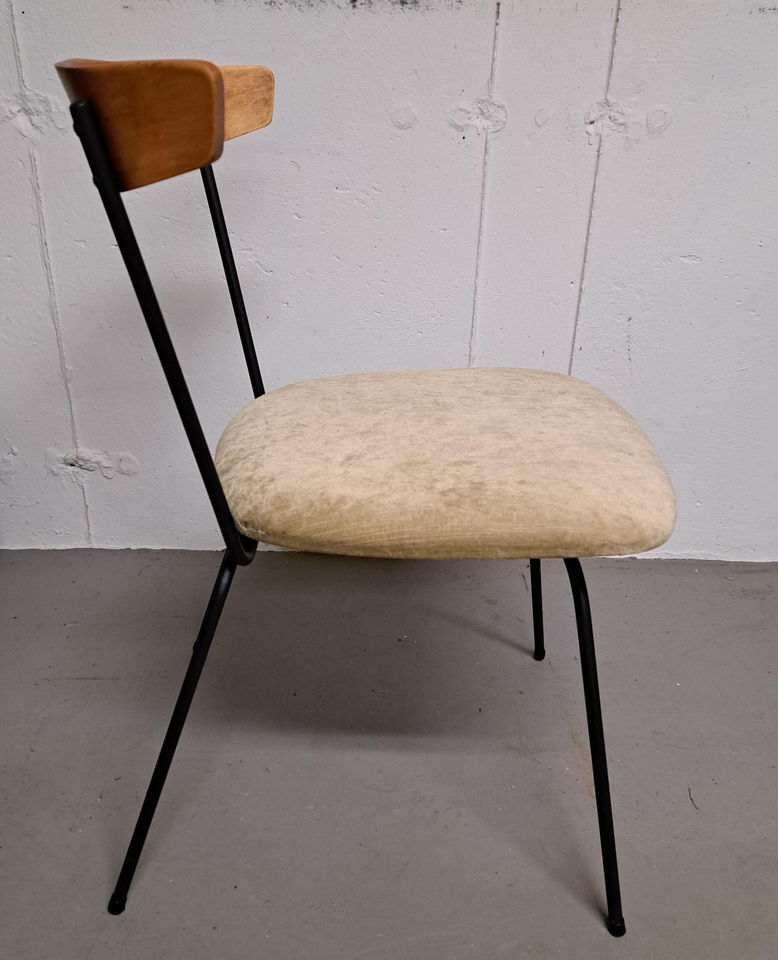 Sedia di metà secolo attribuita a Clifford Pascoe In condizioni buone in vendita a Newtown, CT