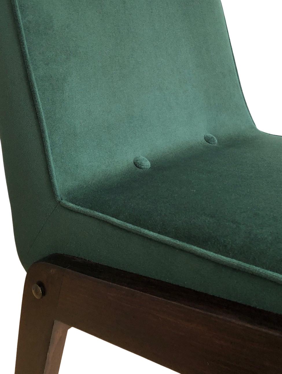 Mid-Century Modern Mid-Century Chair by Chierowski, in Green Velvet, 1960s For Sale
