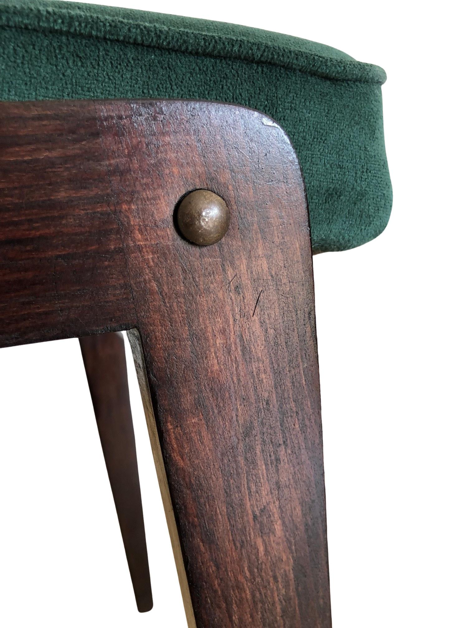 Polish Mid-Century Chair by Chierowski, in Green Velvet, 1960s For Sale