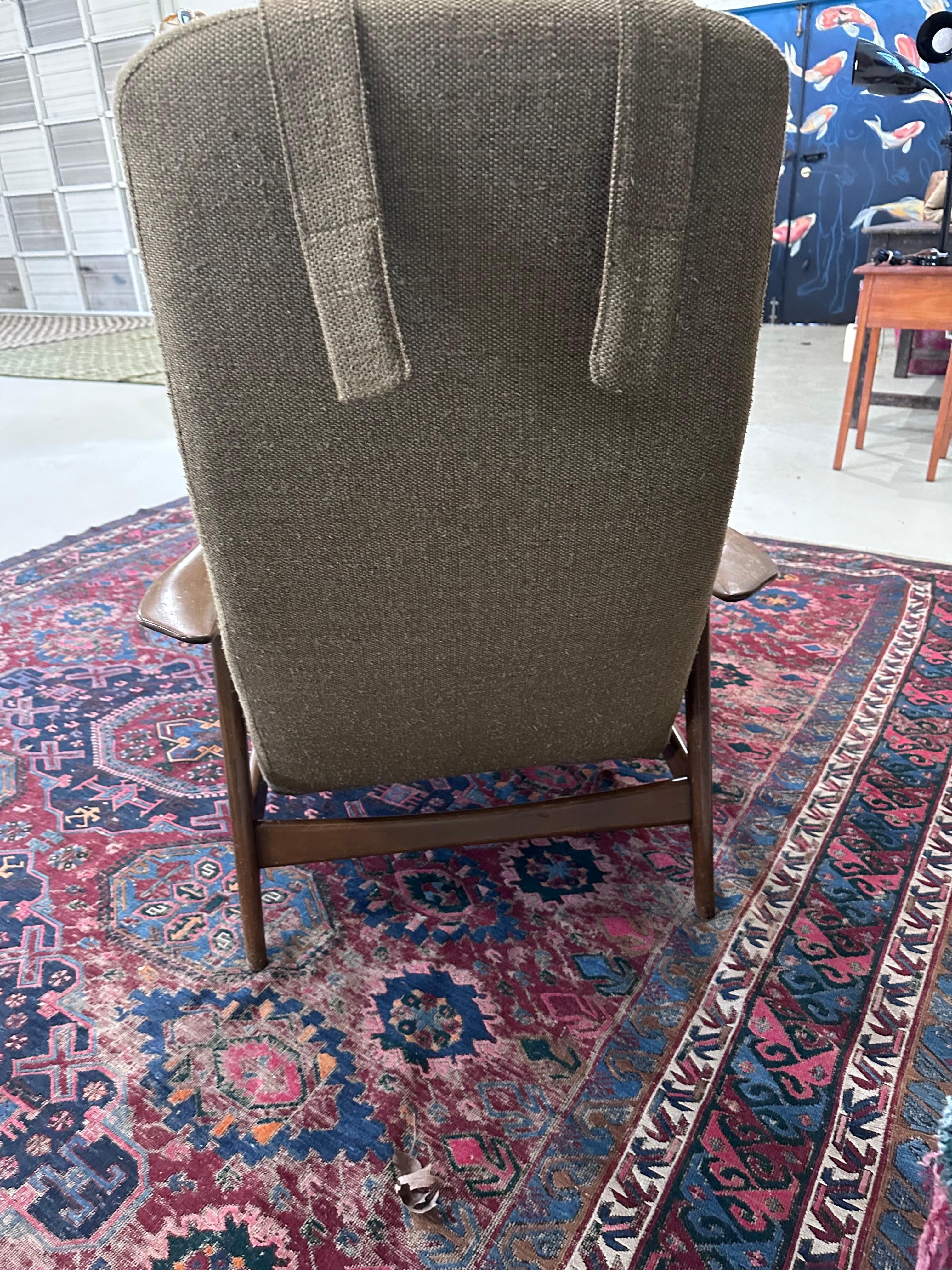 Upholstery Mid-Century Chair by Folke Ohlsson for DUX For Sale