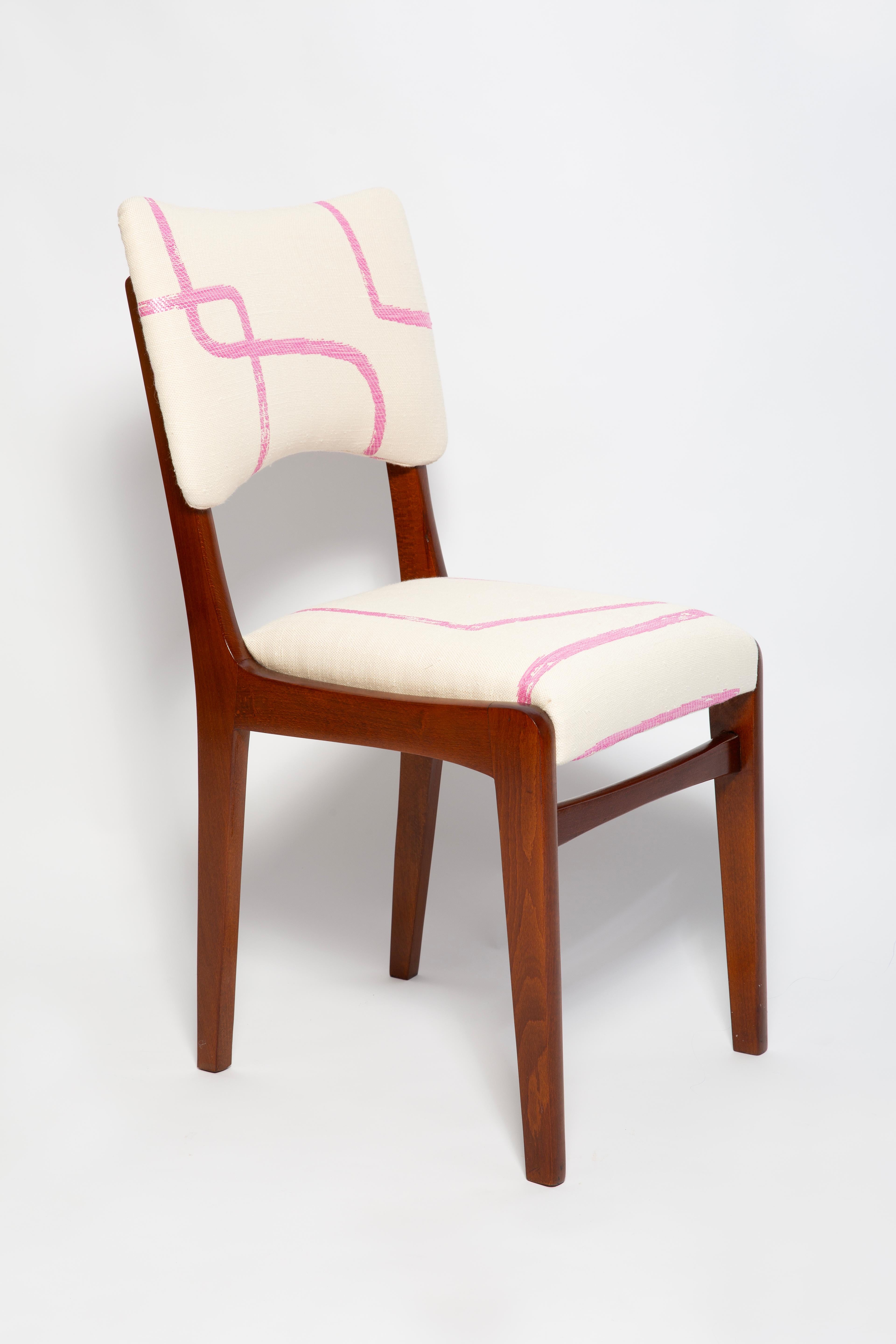 Mid Century Chair, Promenade Kafkaïenne Jacquard, Rajmund Halas, Poland, 1960s For Sale 3