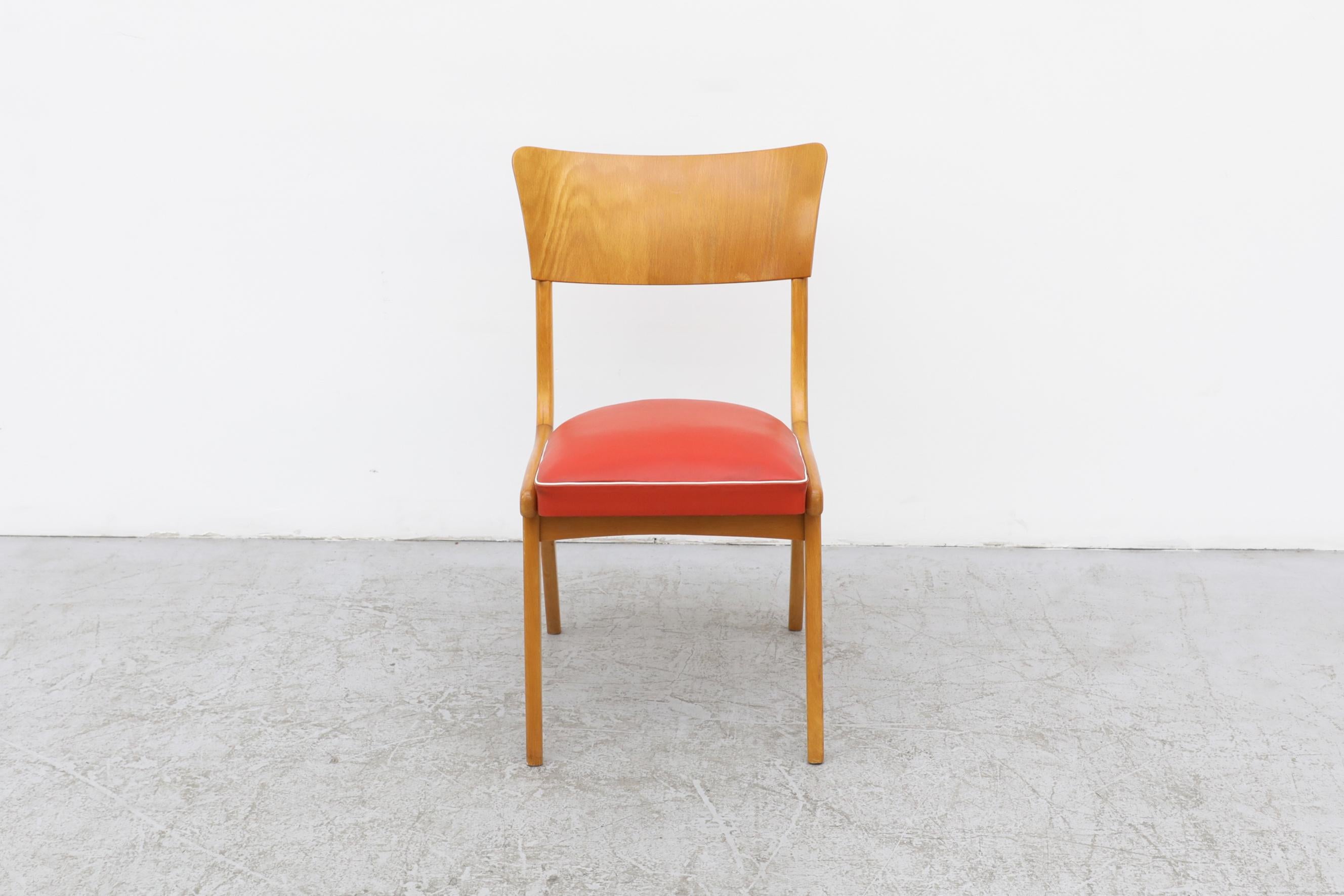 Mid-Century Blonde Wood Chair with Red Vinyl Seat, White Piping and Curved Back For Sale 1
