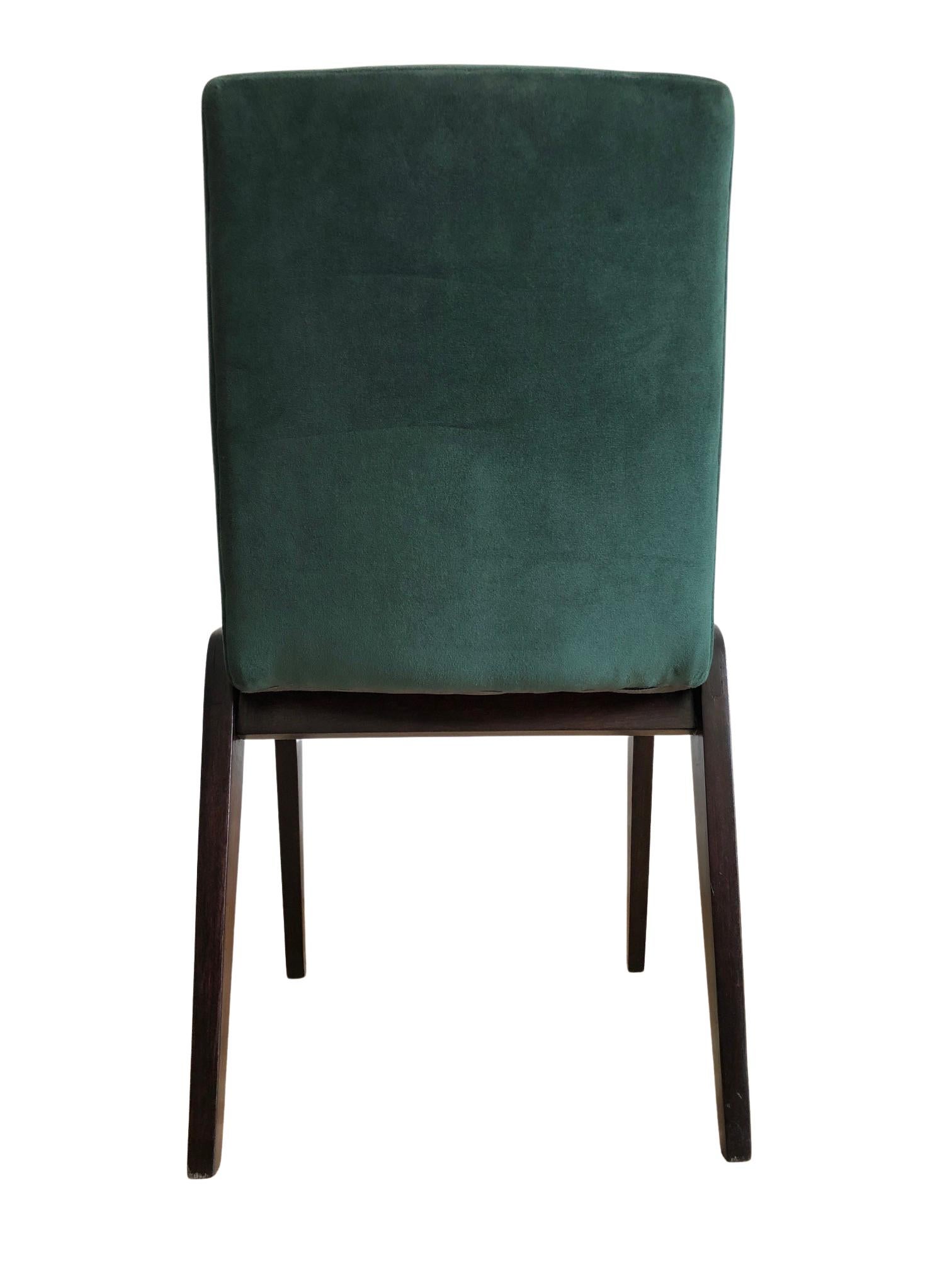 20th Century Mid-Century Chairs by Chierowski, in Green Velvet, 1960s, Set of 4 For Sale