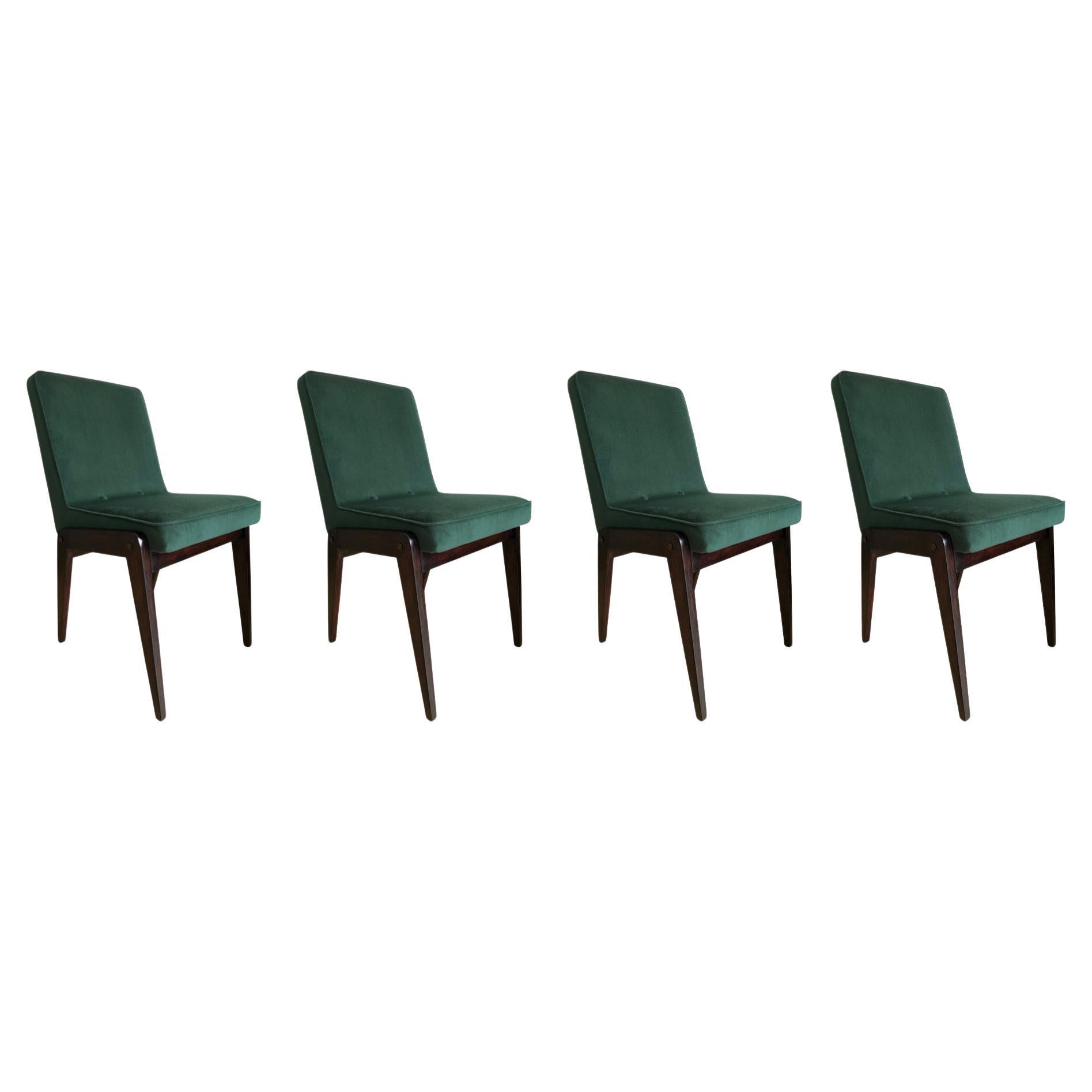 Mid-Century Chairs by Chierowski, in Green Velvet, 1960s, Set of 4 For Sale
