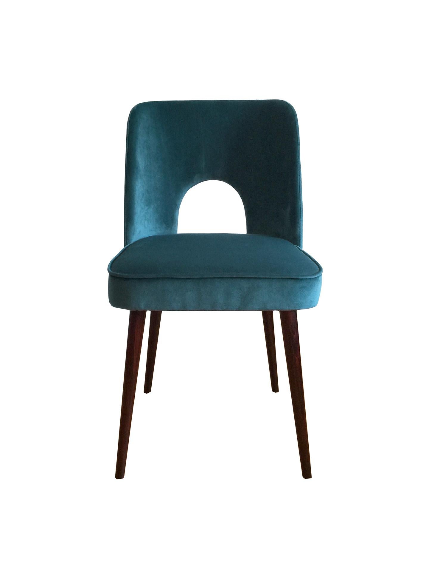 Mid-Century Modern Mid-Century Chairs by Leśniewski in Green Velvet, 1960s, Set of 2 For Sale