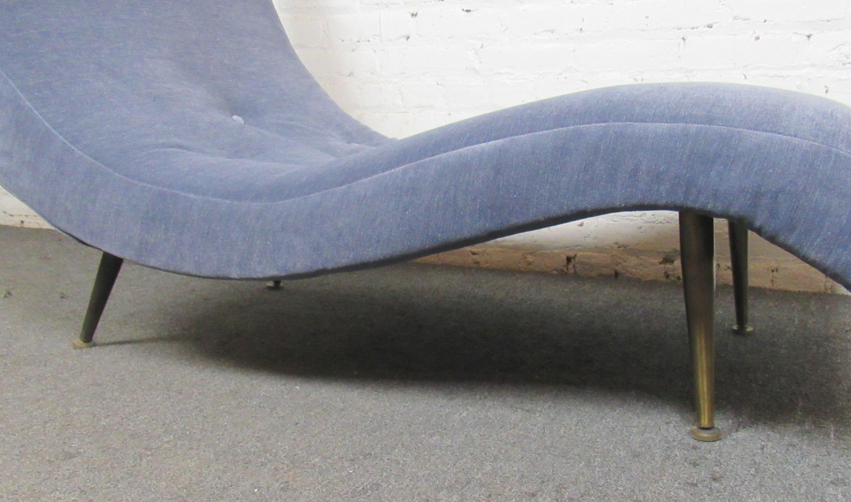 Vintage Wave Chaise Lounge after Adrian Pearsall In Good Condition For Sale In Brooklyn, NY