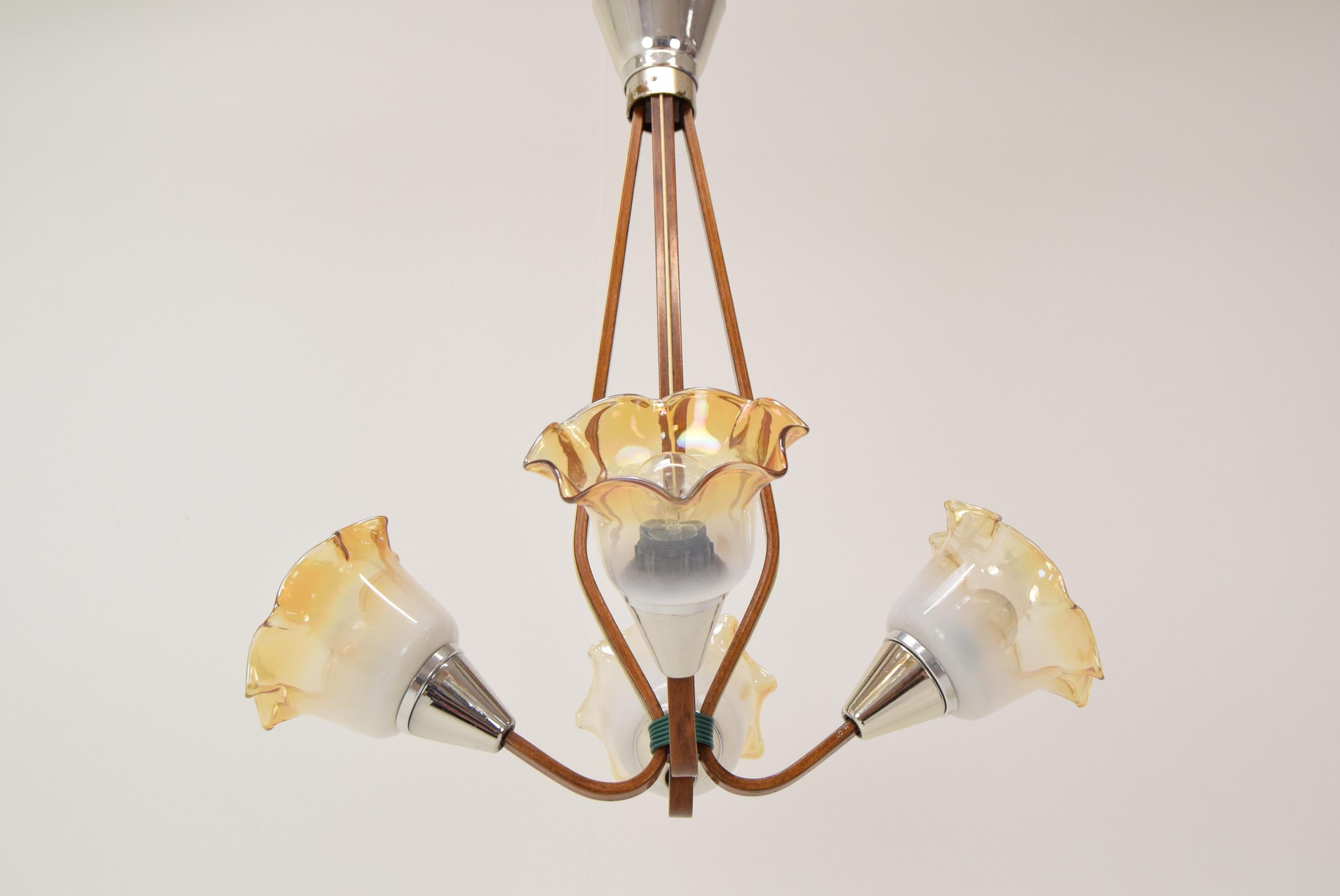 Lampadario di metà secolo, 1960 In condizioni buone in vendita a Praha, CZ