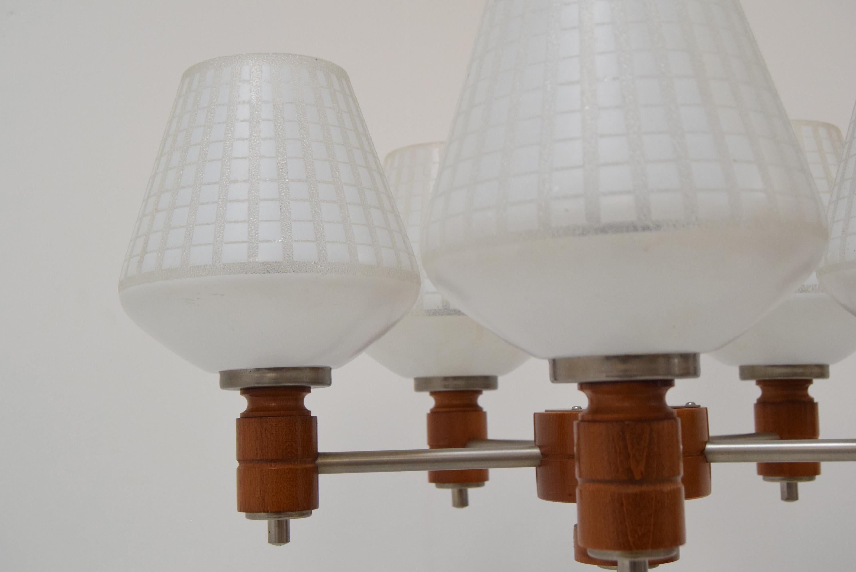 Metallo Lampadario di metà secolo, 1970 in vendita