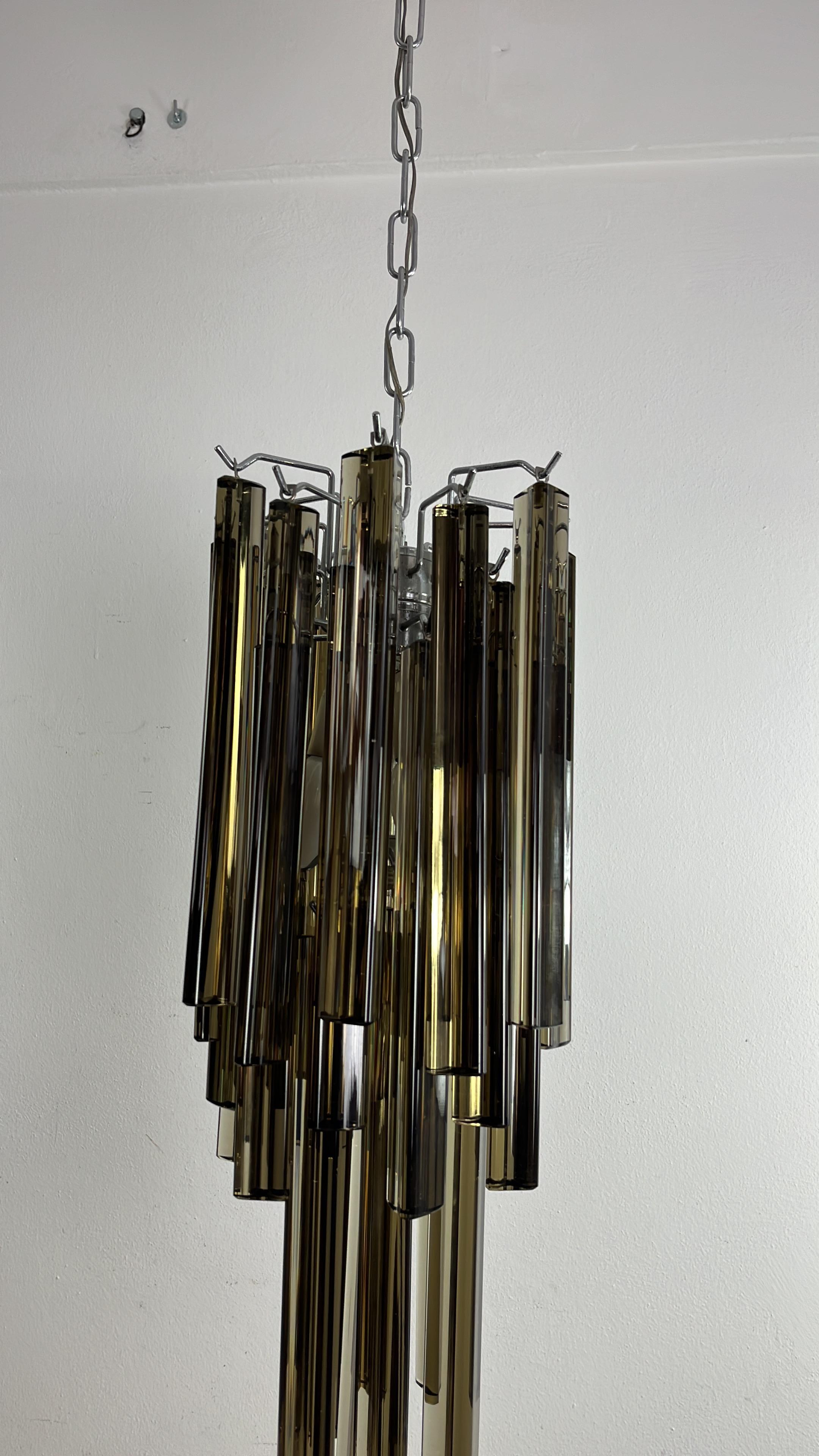 Mid-Century Chandelier Attributed To Venini With Trilobed Amber Murano Glass For Sale 1