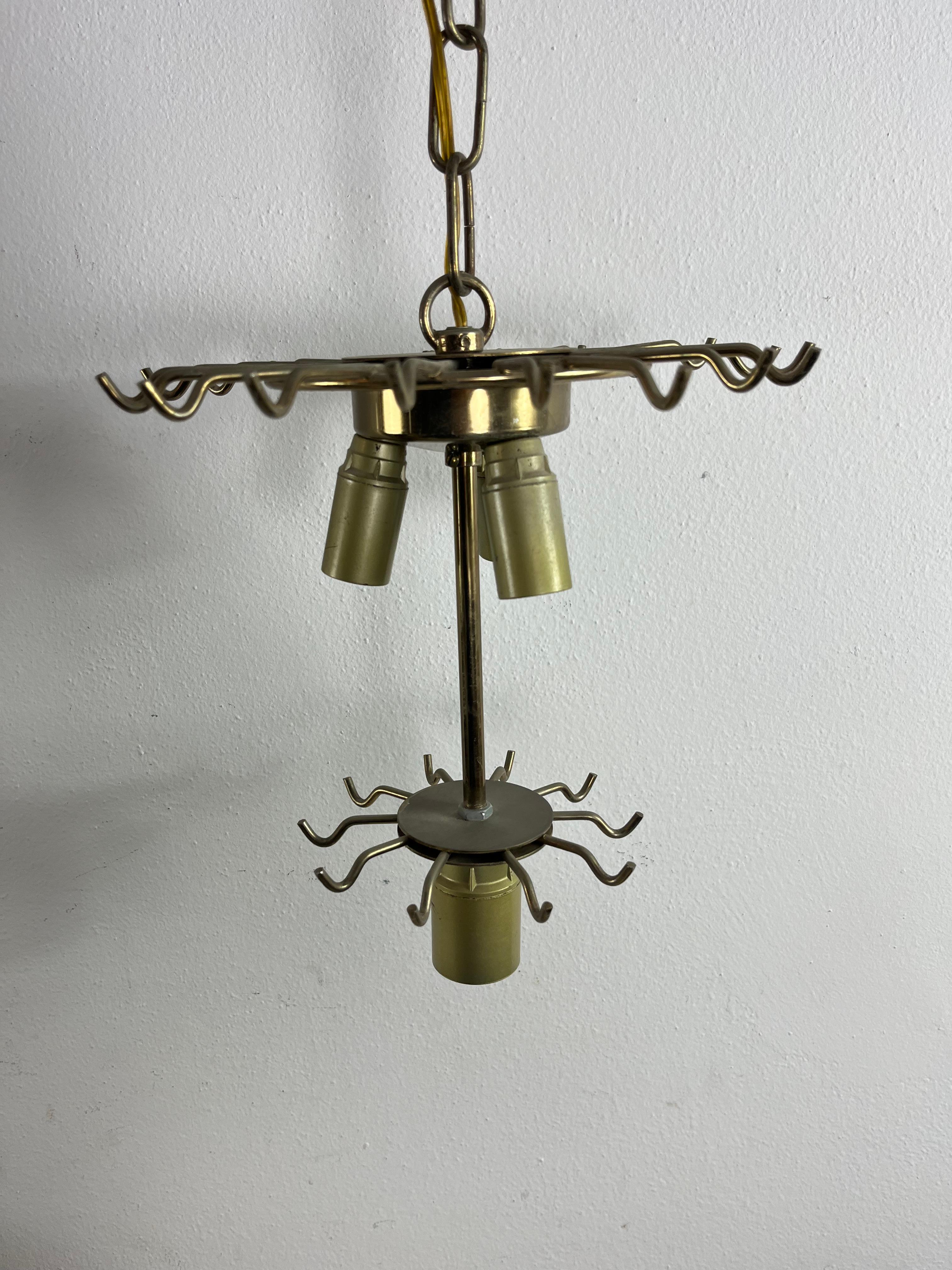 Lampadario di metà secolo attribuito a Venini con vetro di Murano trilobato 1960s in vendita 4