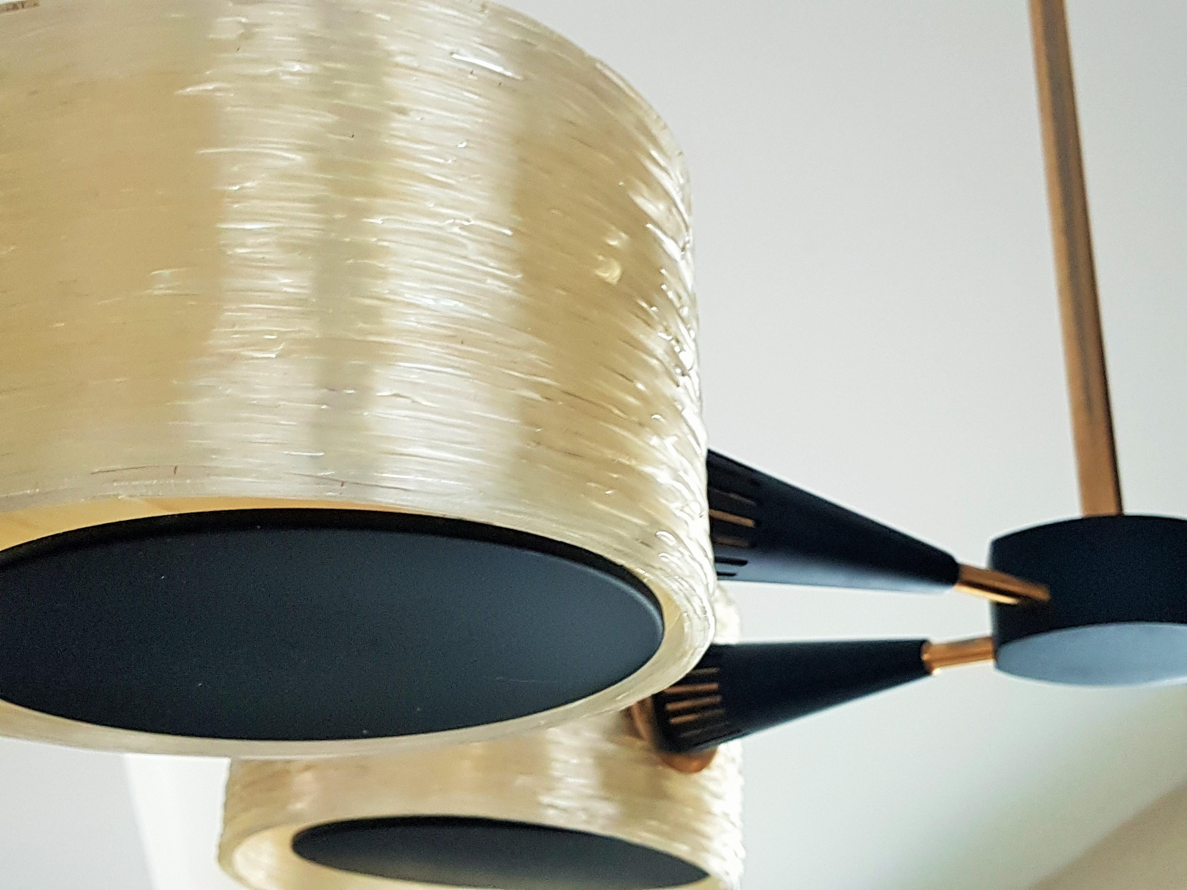 Midcentury Chandelier Brass and Perspex Resin by Lunel Arlus, France, 1960 For Sale 8