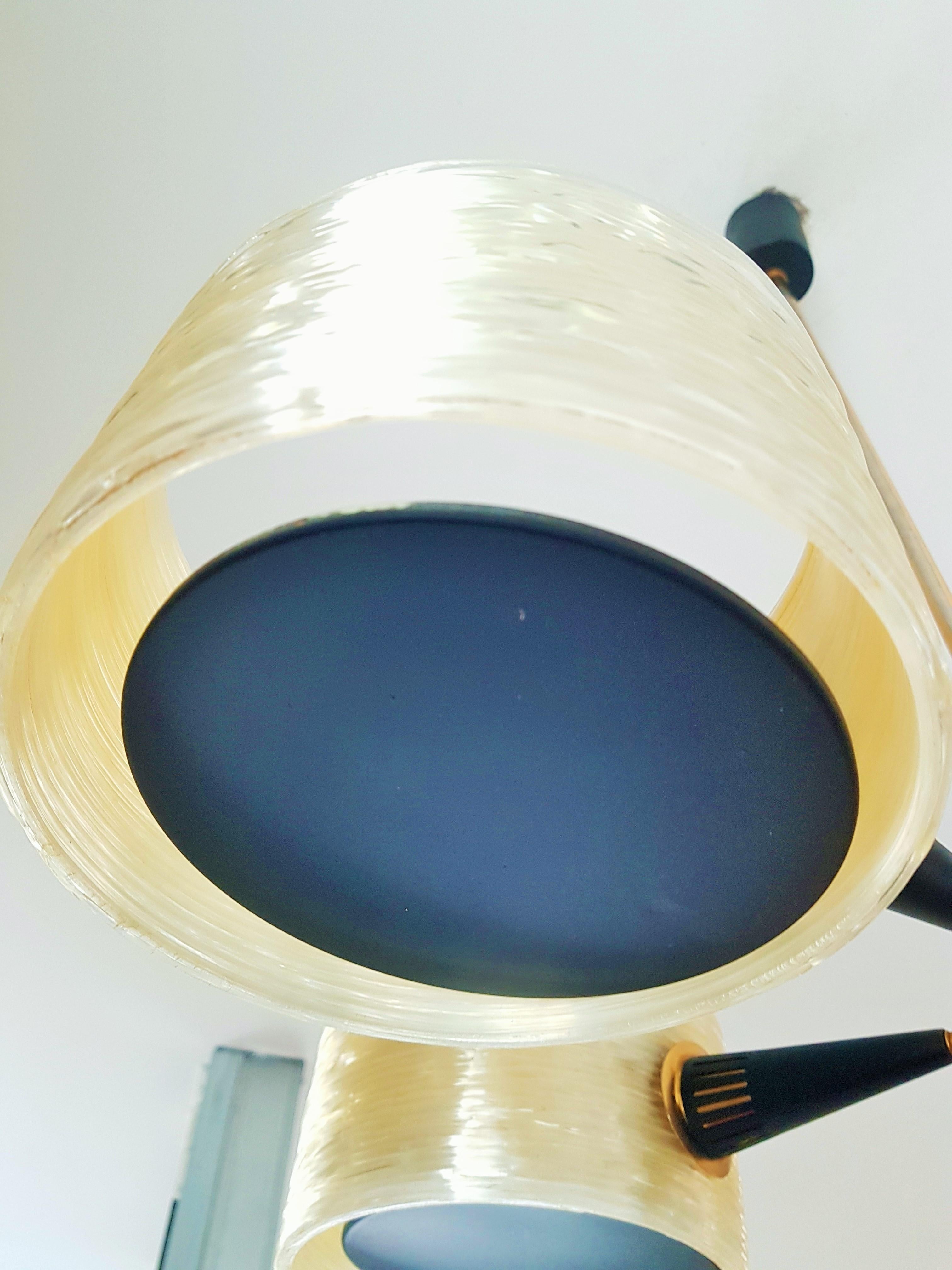 Midcentury Chandelier Brass and Perspex Resin by Lunel Arlus, France, 1960 In Good Condition For Sale In Saarbruecken, DE