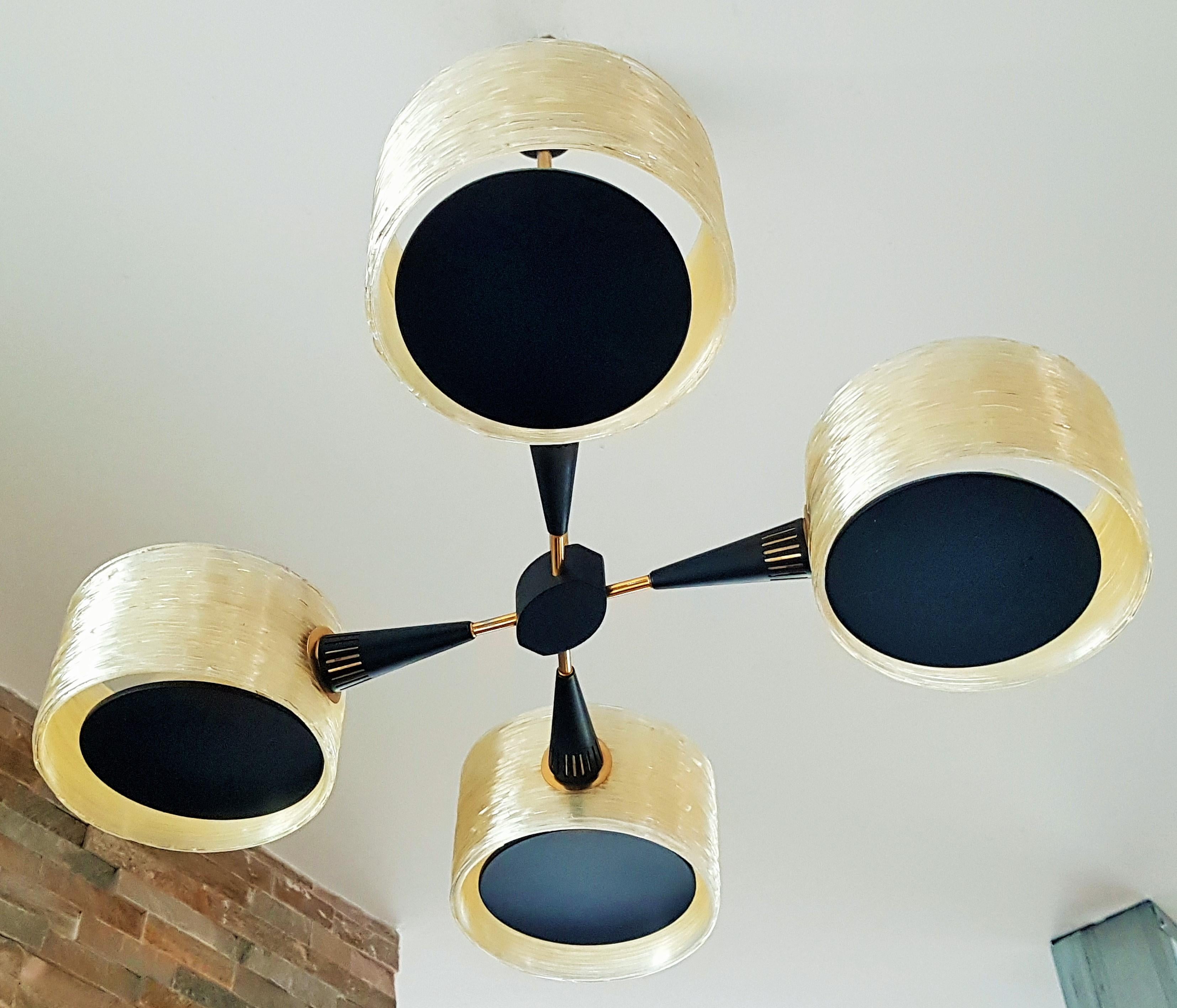 Midcentury Chandelier Brass and Perspex Resin by Lunel Arlus, France, 1960 For Sale 2