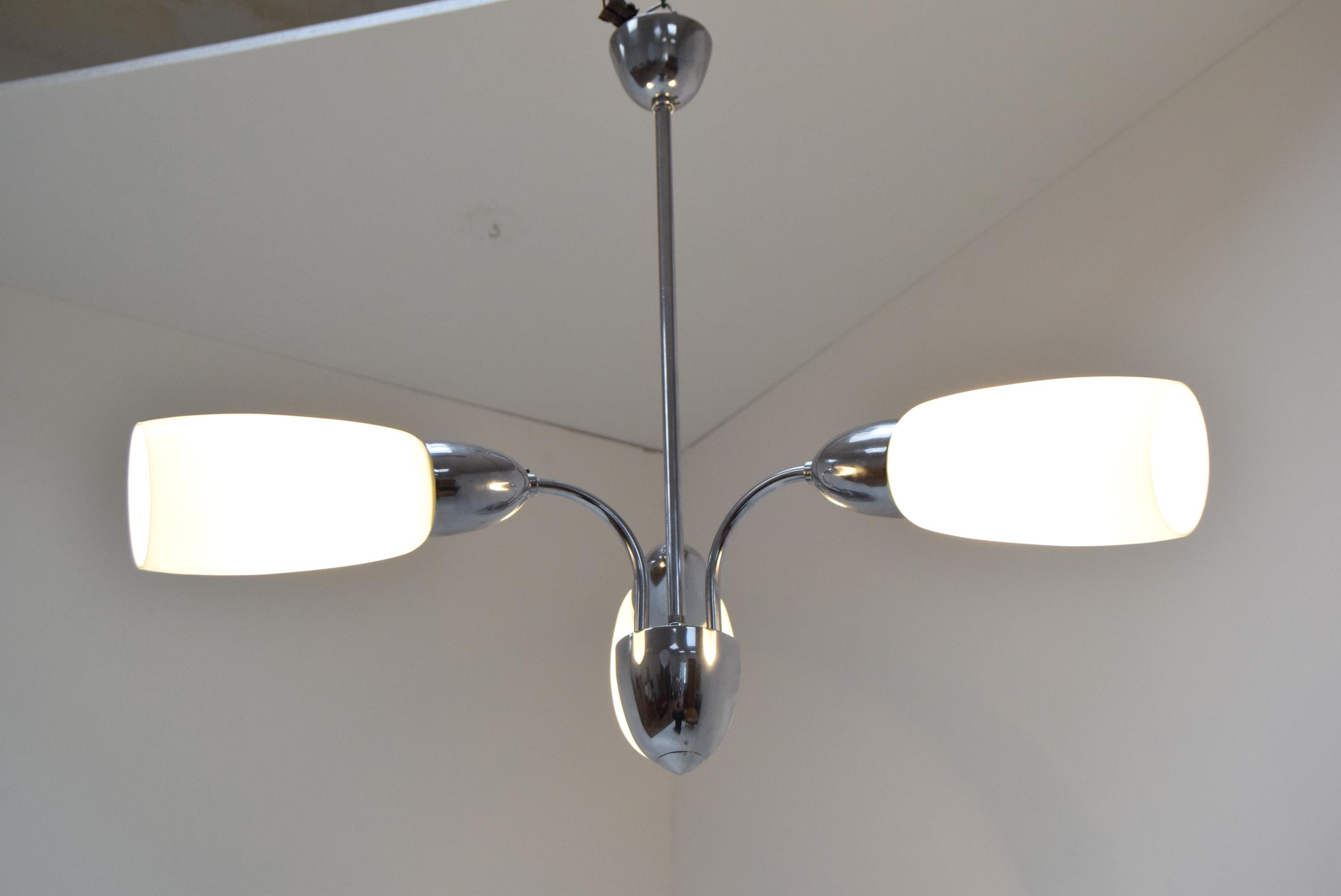 Midcentury Chandelier by Elektroinstala Decin, 1970s In Good Condition For Sale In Praha, CZ