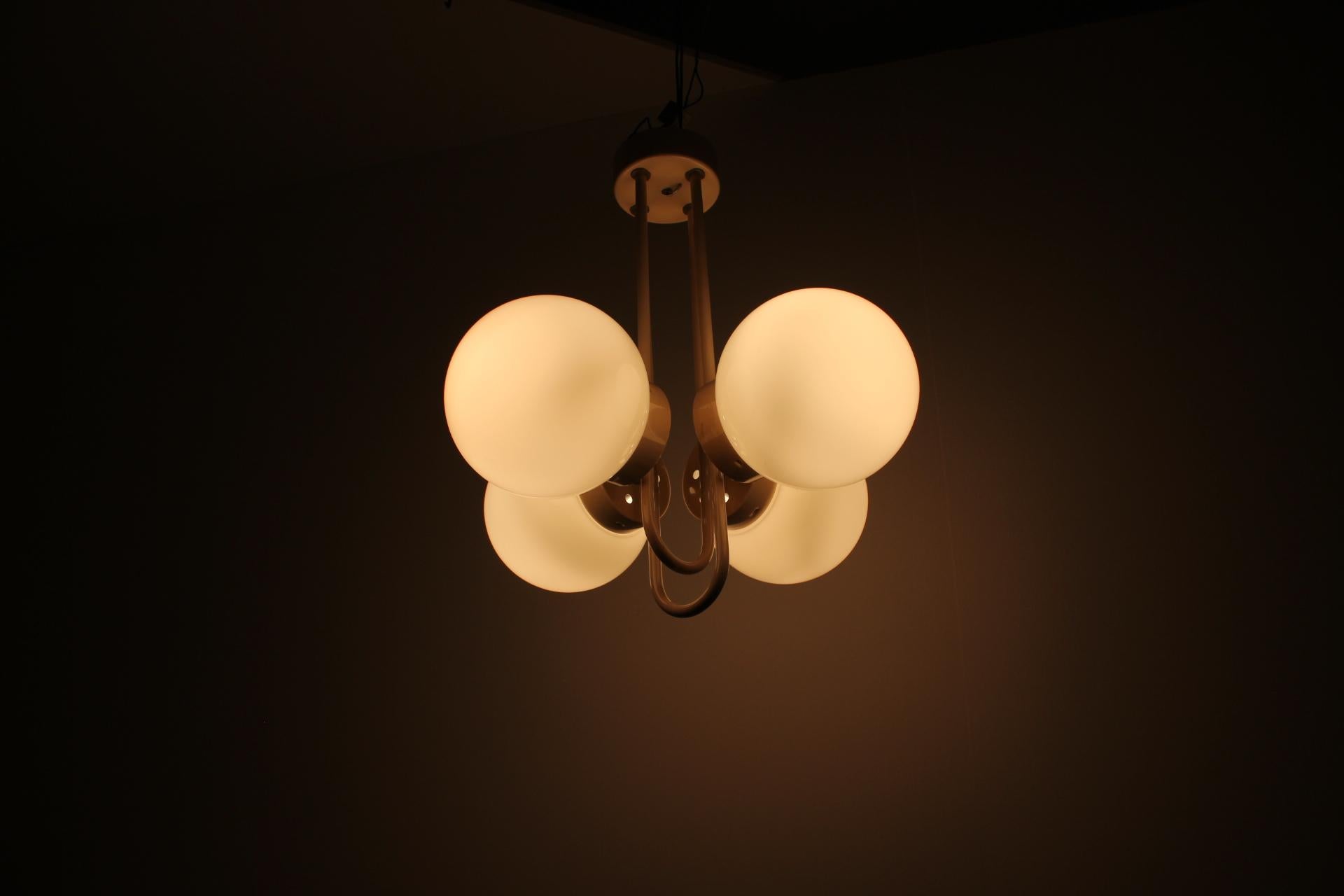 Fin du 20e siècle Lustre du milieu du siècle par Instala Decin, 1970, Tchécoslovaquie en vente