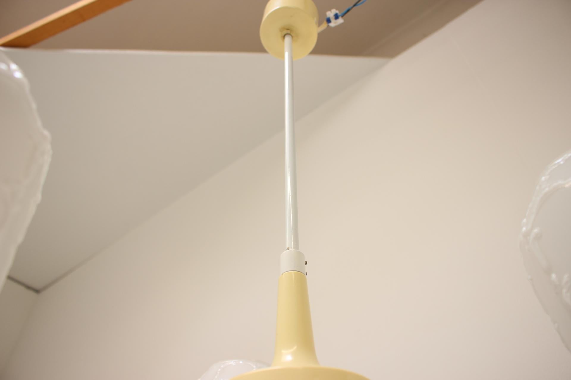 Lampadario di metà secolo di Instala Jilove U Decina, anni '70, Cecoslovacchia in vendita 2