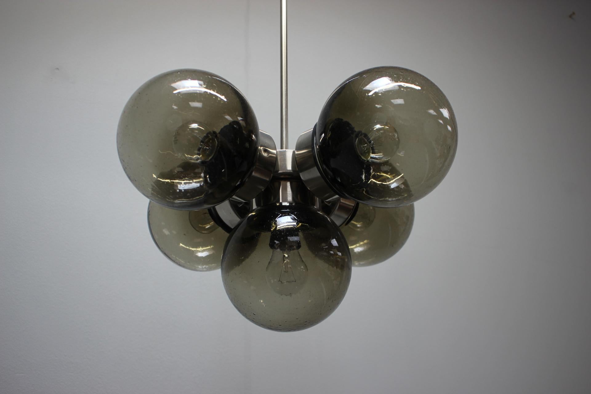 Mid-Century Chandelier by Kamenicky Senov, 1970s For Sale 3