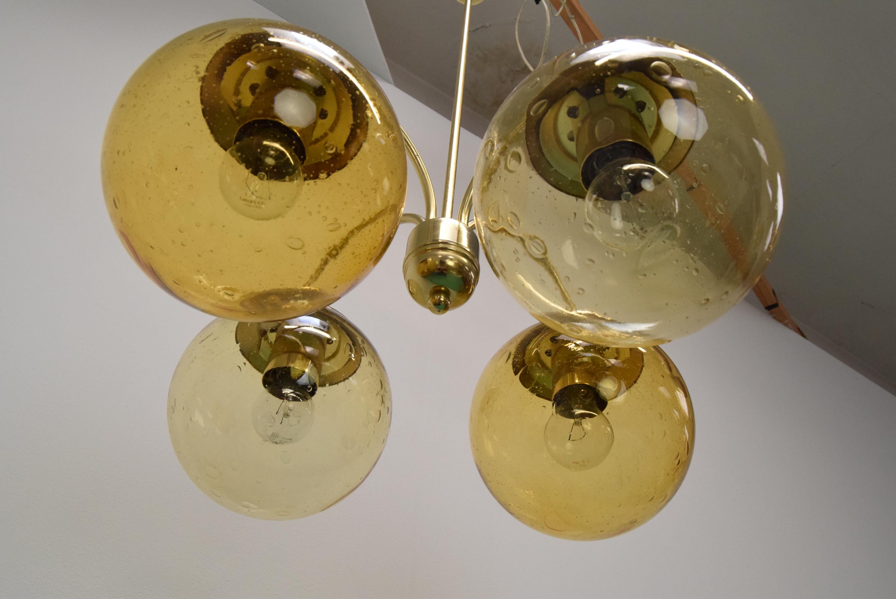 Lámpara de araña de mediados de siglo de Kamenický Šenov, década de 1970. finales del siglo XX en venta