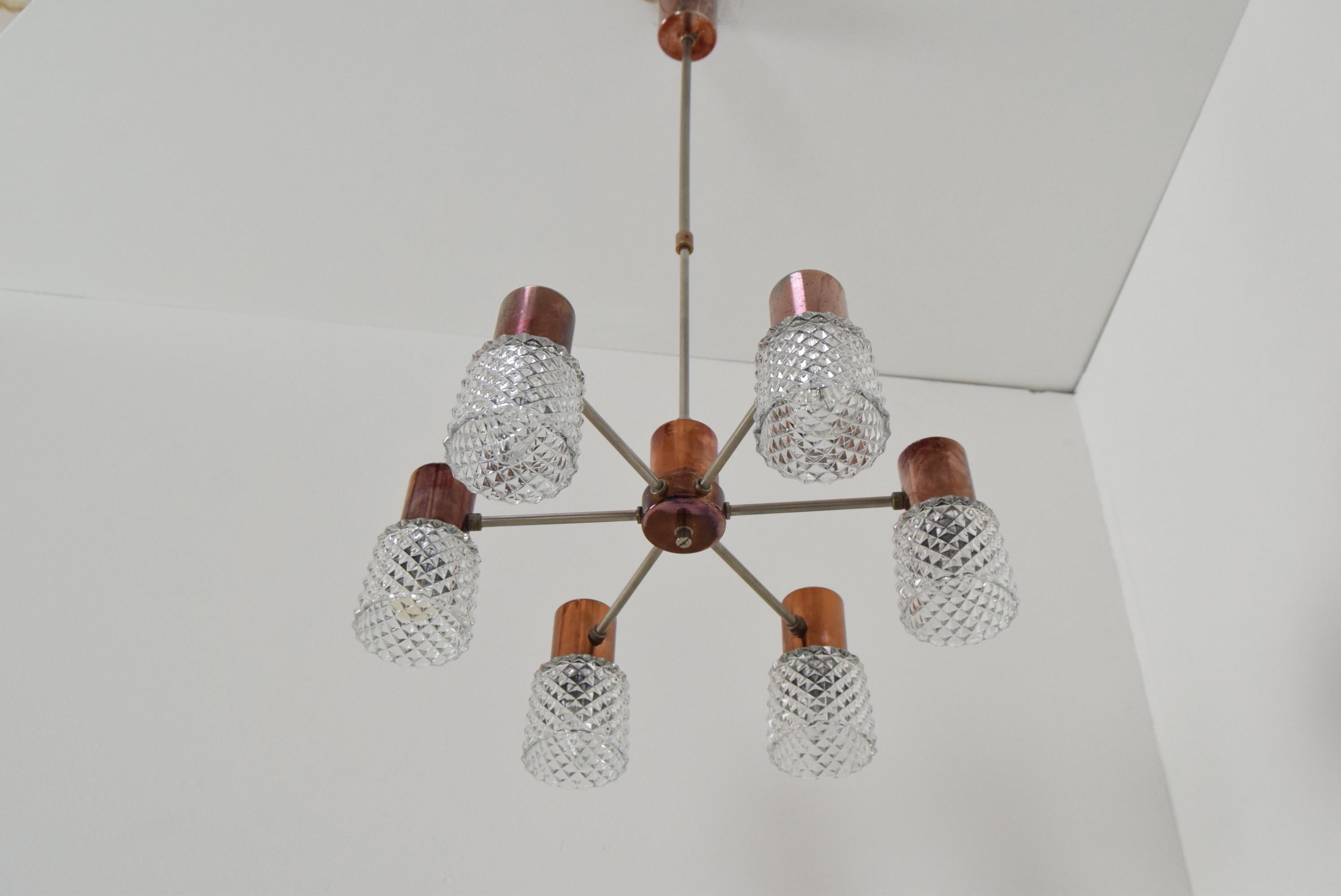 Lampadario di metà secolo di Kamenicky Senov, anni '60 in vendita 4