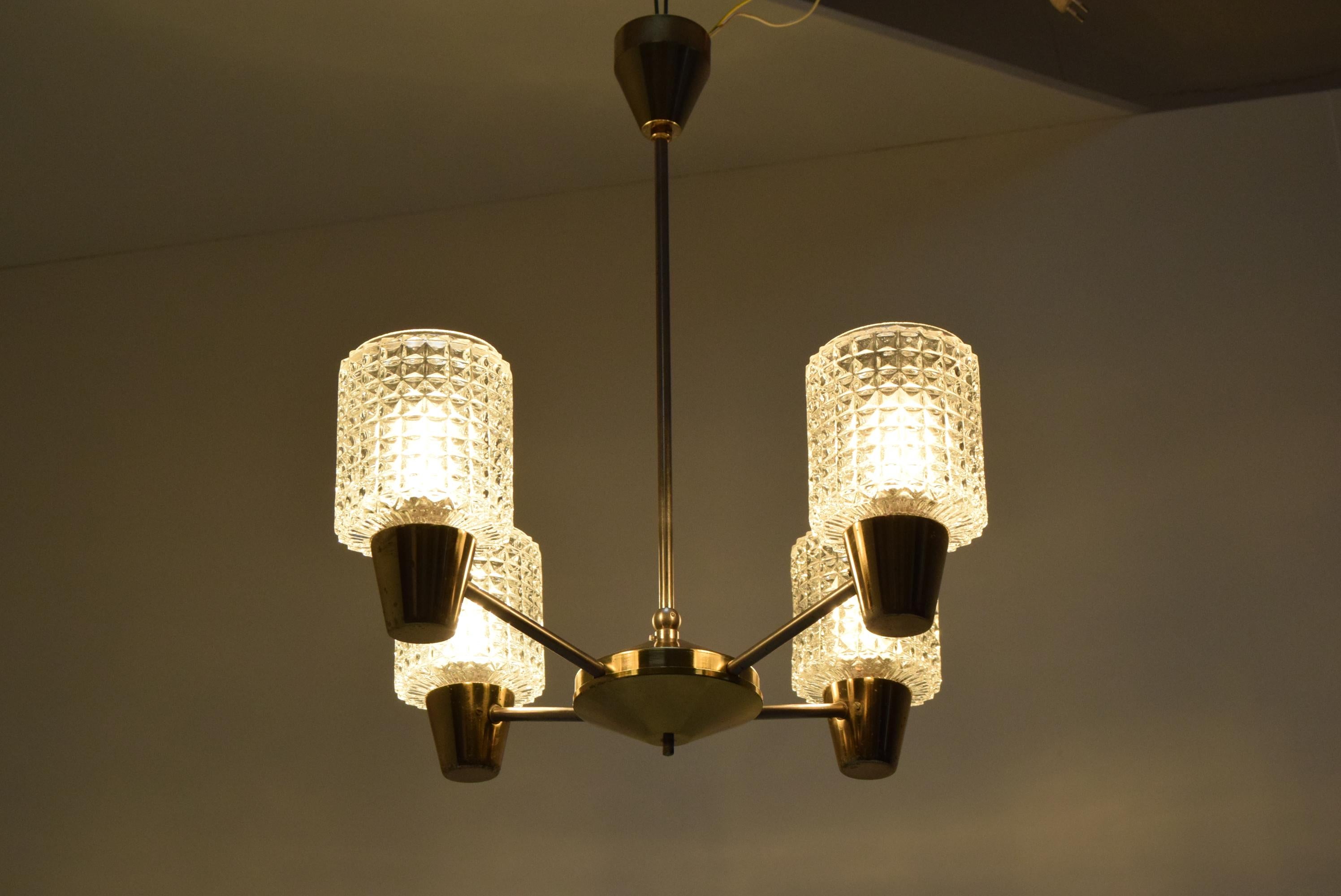 Midcentury Chandelier by Kamenicky Senov, 1960s In Fair Condition For Sale In Praha, CZ