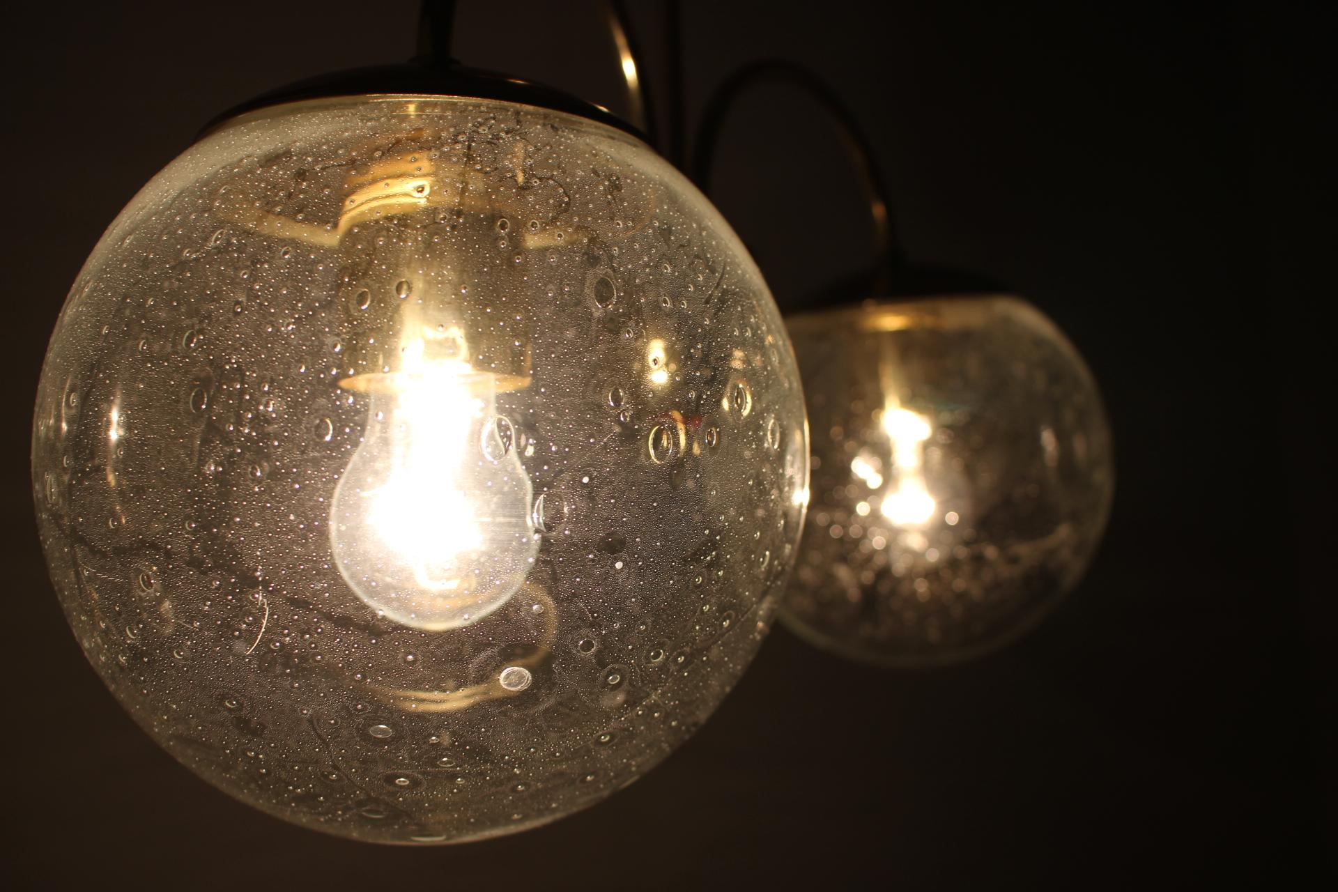 Lampadario di metà secolo di Kamenicky Senov, anni '60 in vendita 2