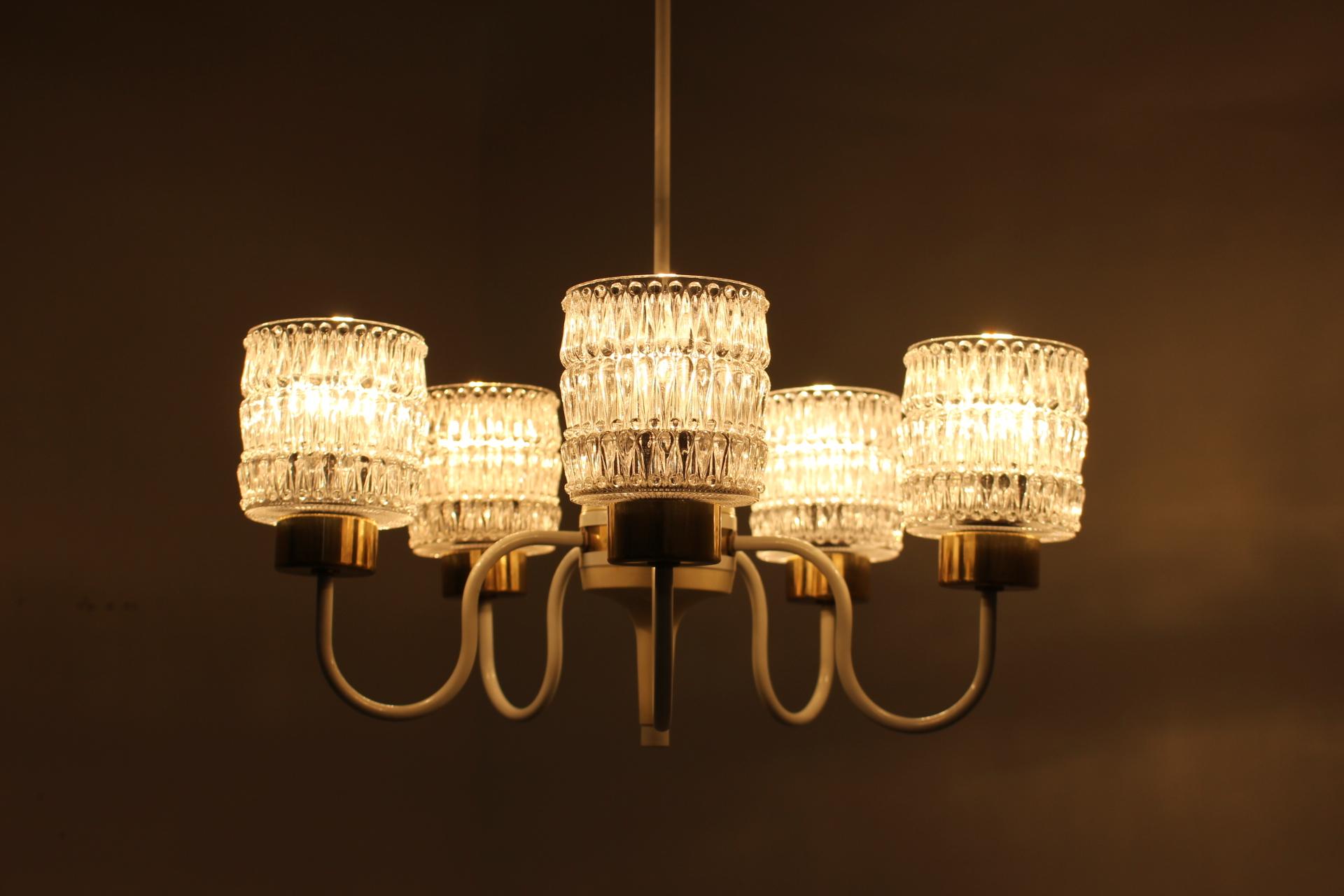 Metallo Lampadario del Medioevo di Kamenicky Senov, anni '1970 in vendita