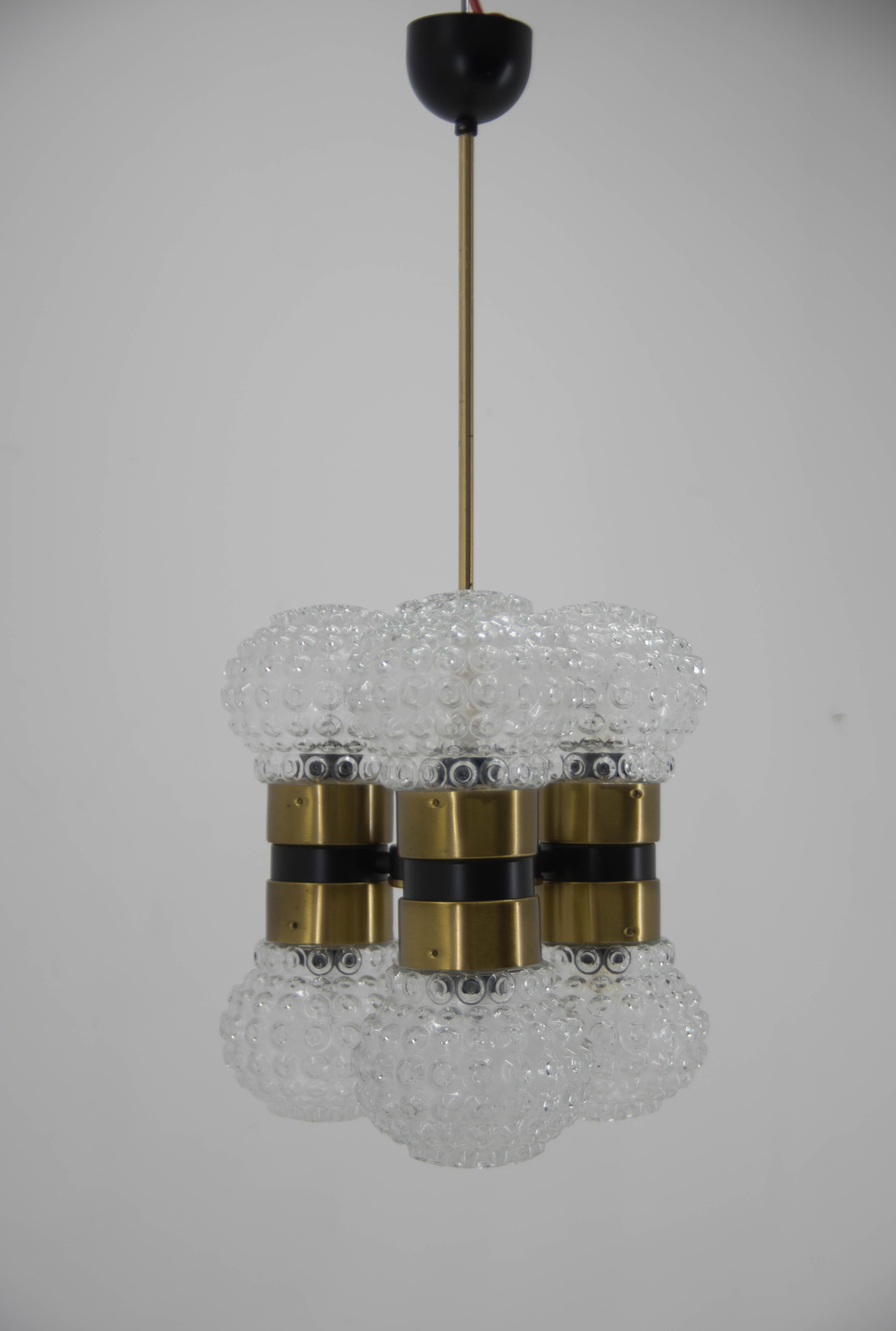 Mid-Century Chandelier by Napako, 1960s In Good Condition For Sale In Praha, CZ