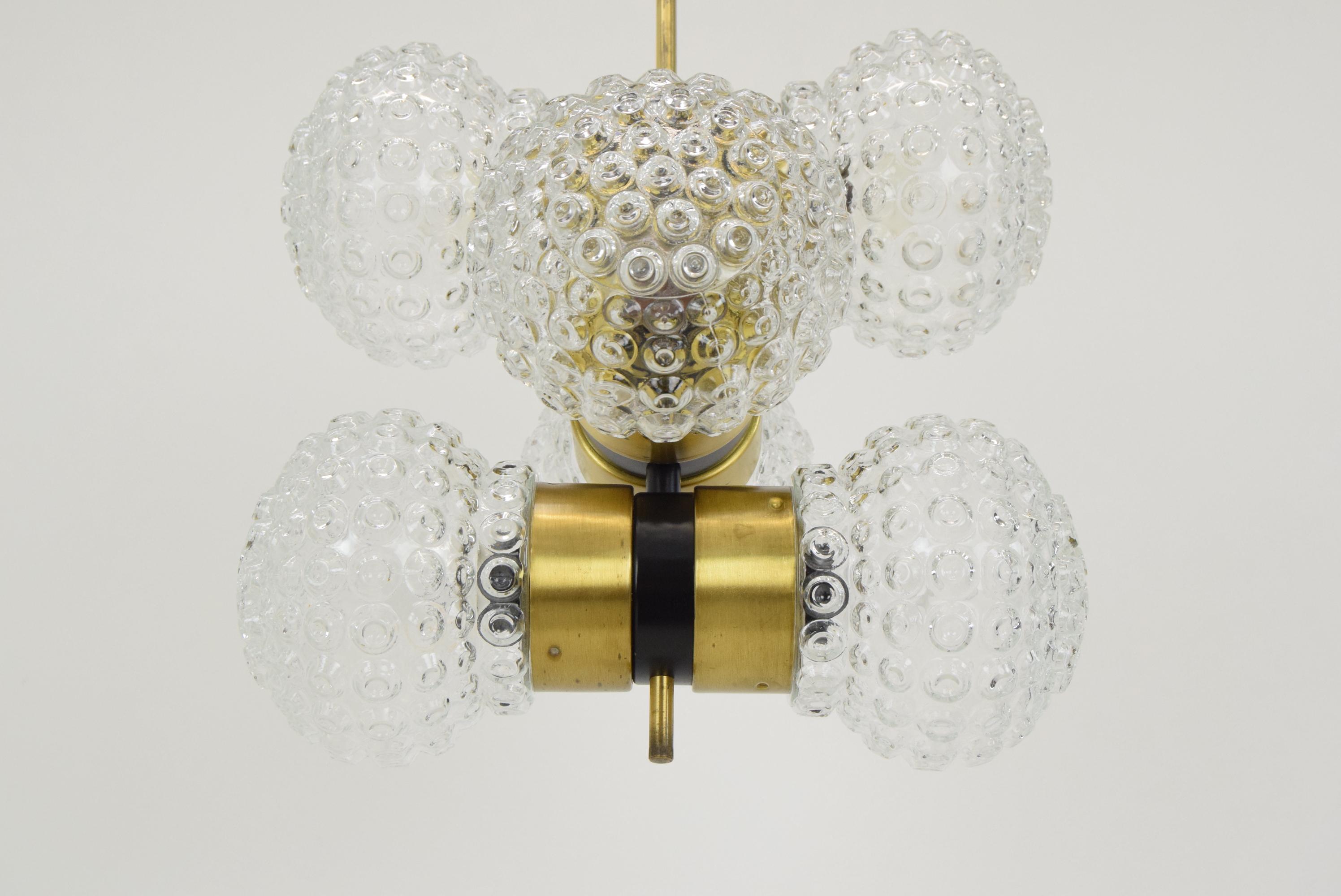 Lampadario di metà secolo di Napako, anni '60 in vendita 1