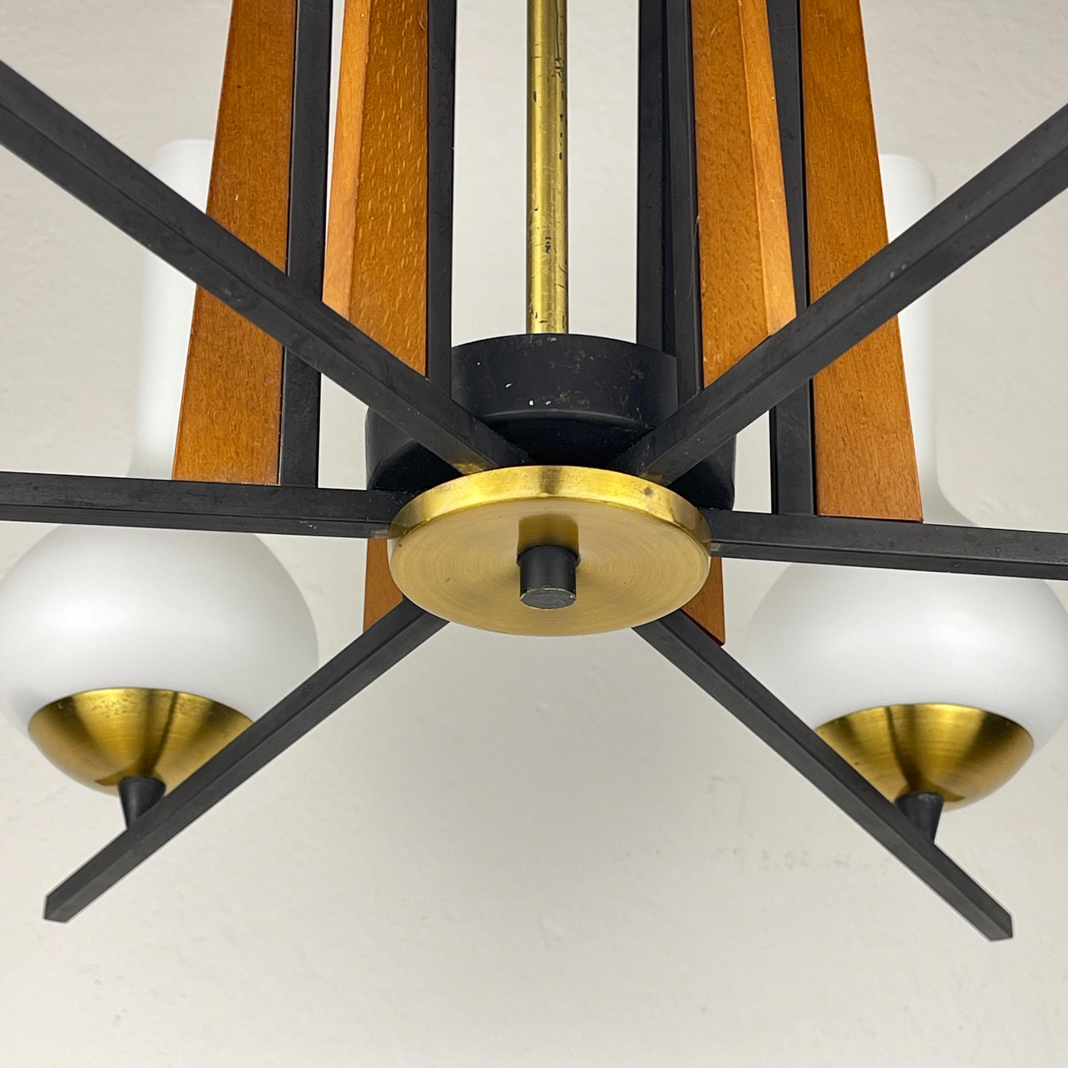 Mid-century chandelier by Stilnovo, Italy 1960s 9