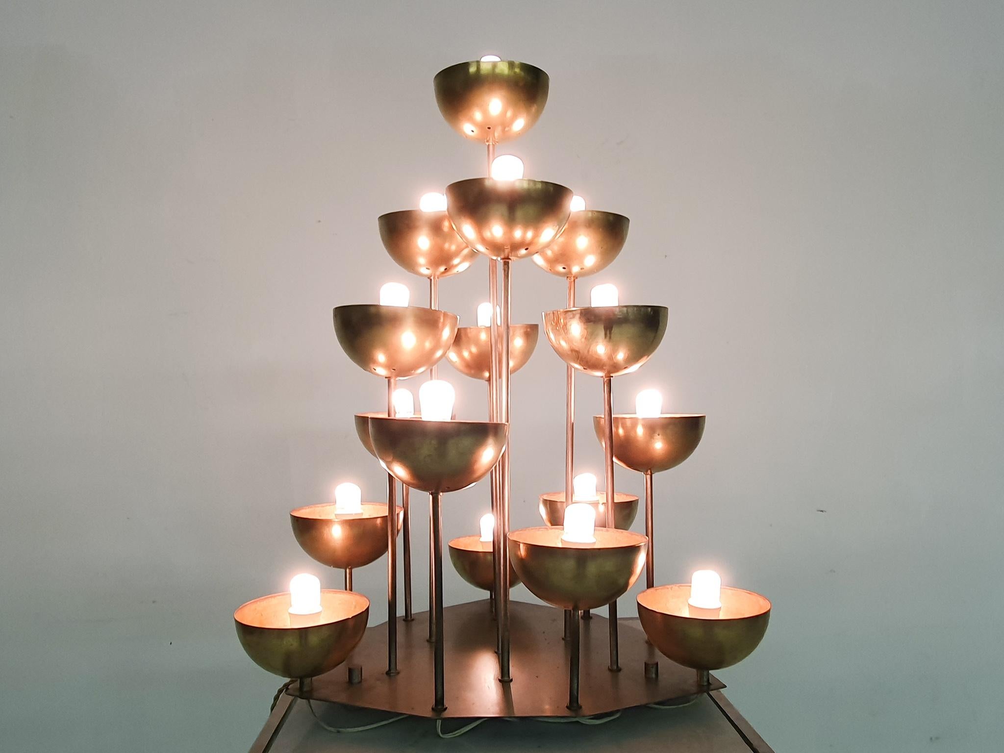 Mid-century chandelier by Stilnovo with 16 globes, Italy 1960's For Sale 8