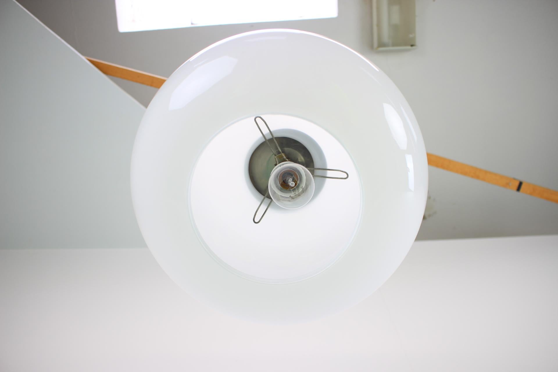 Mid-Century Chandelier by Valasske Mezirici, 1970's In Good Condition For Sale In Praha, CZ