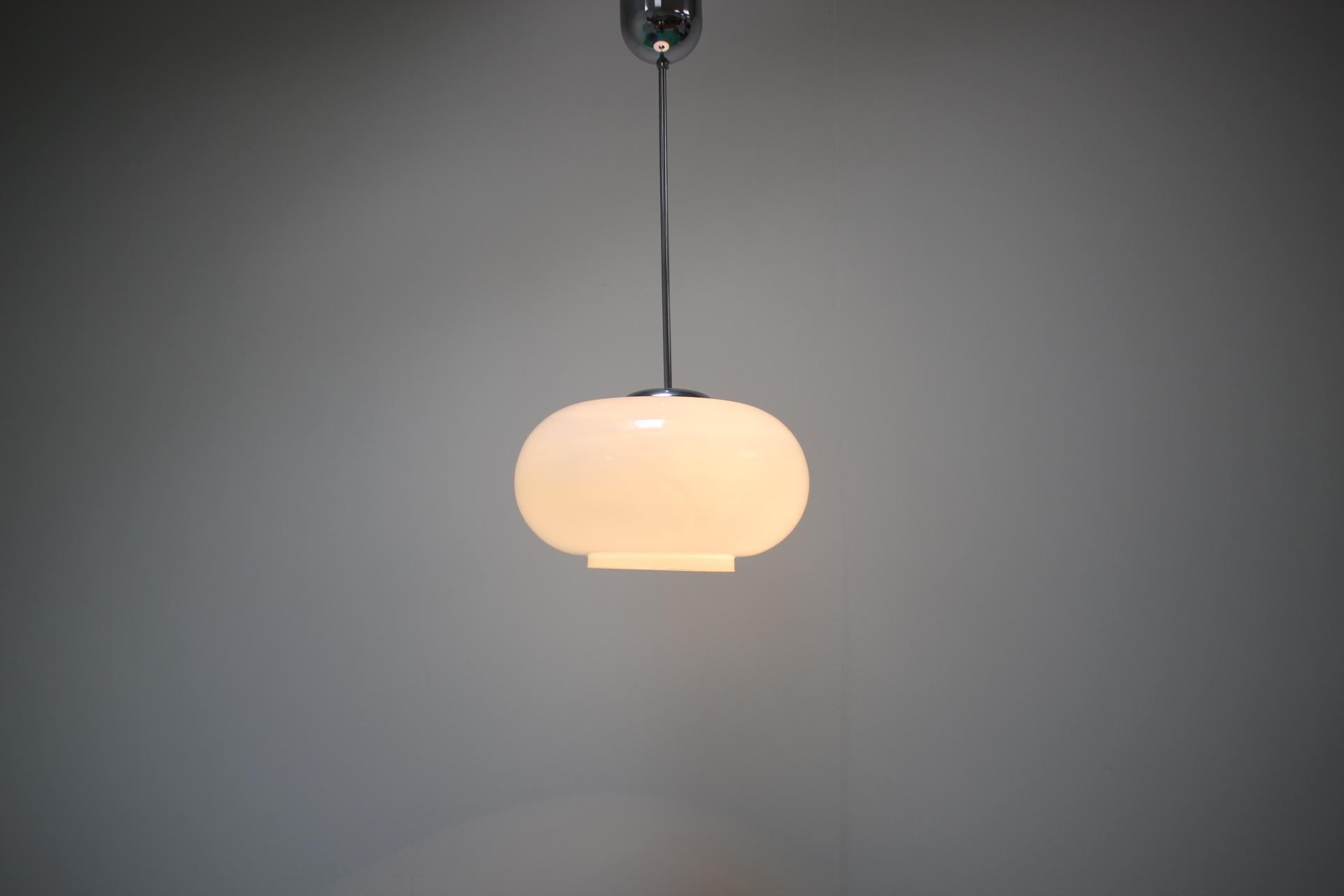 Mid-Century Chandelier by Valasske Mezirici, 1970's For Sale 1