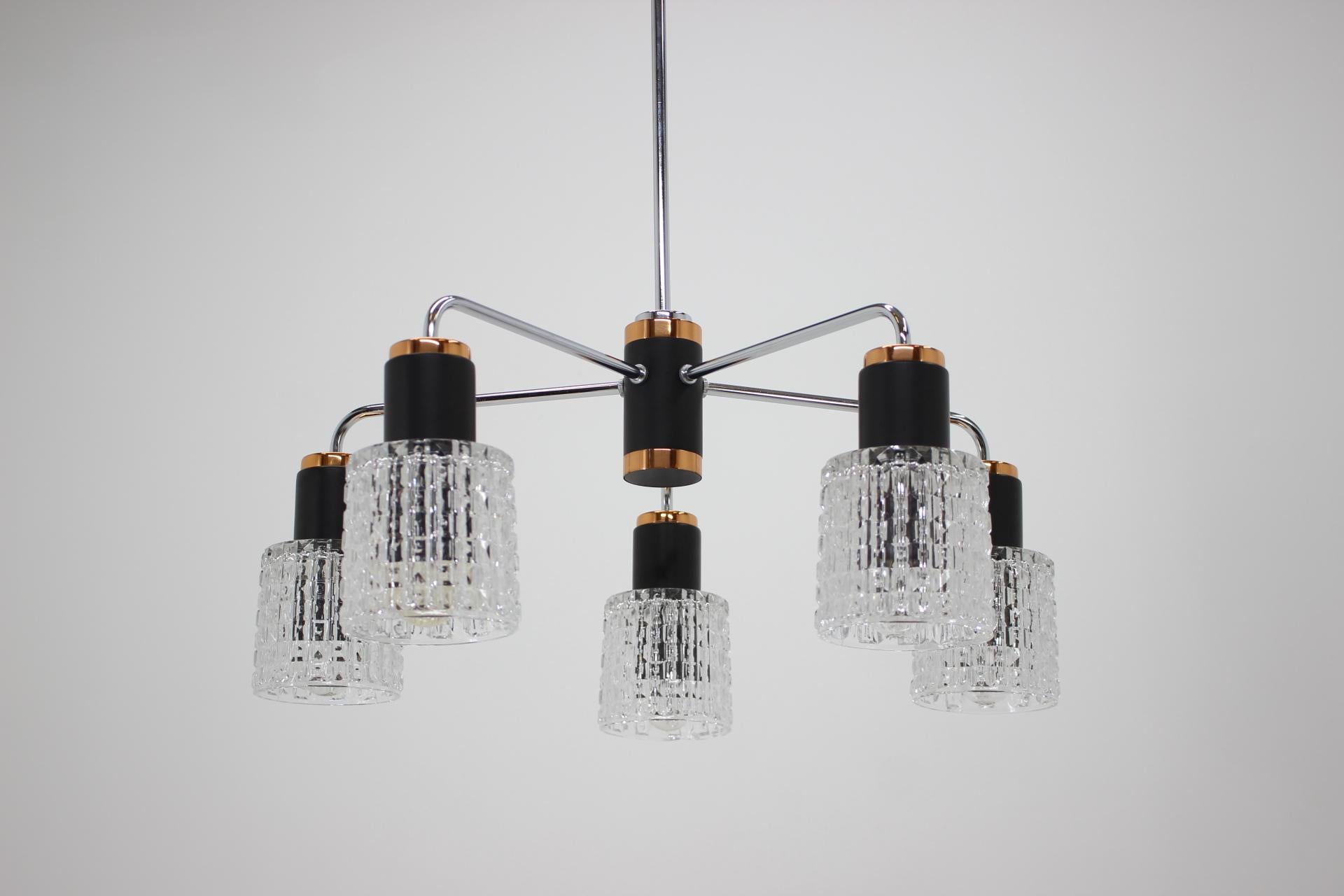 Mid-Century Modern Midcentury Chandelier/ Drukov, 1970s