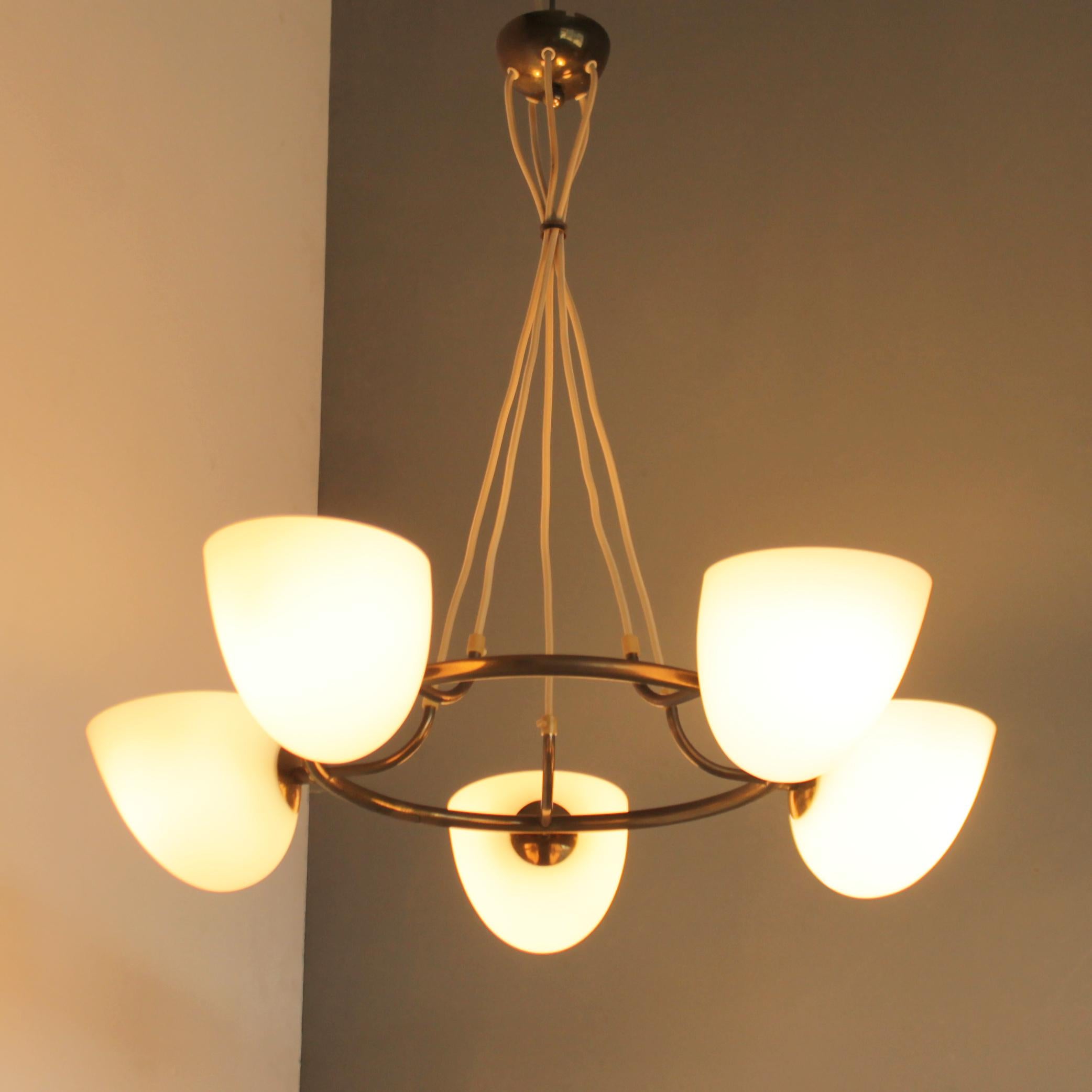 Mid Century chandelier in brass and glass by Hans Bengstrom Scandinavian 1950s For Sale 9