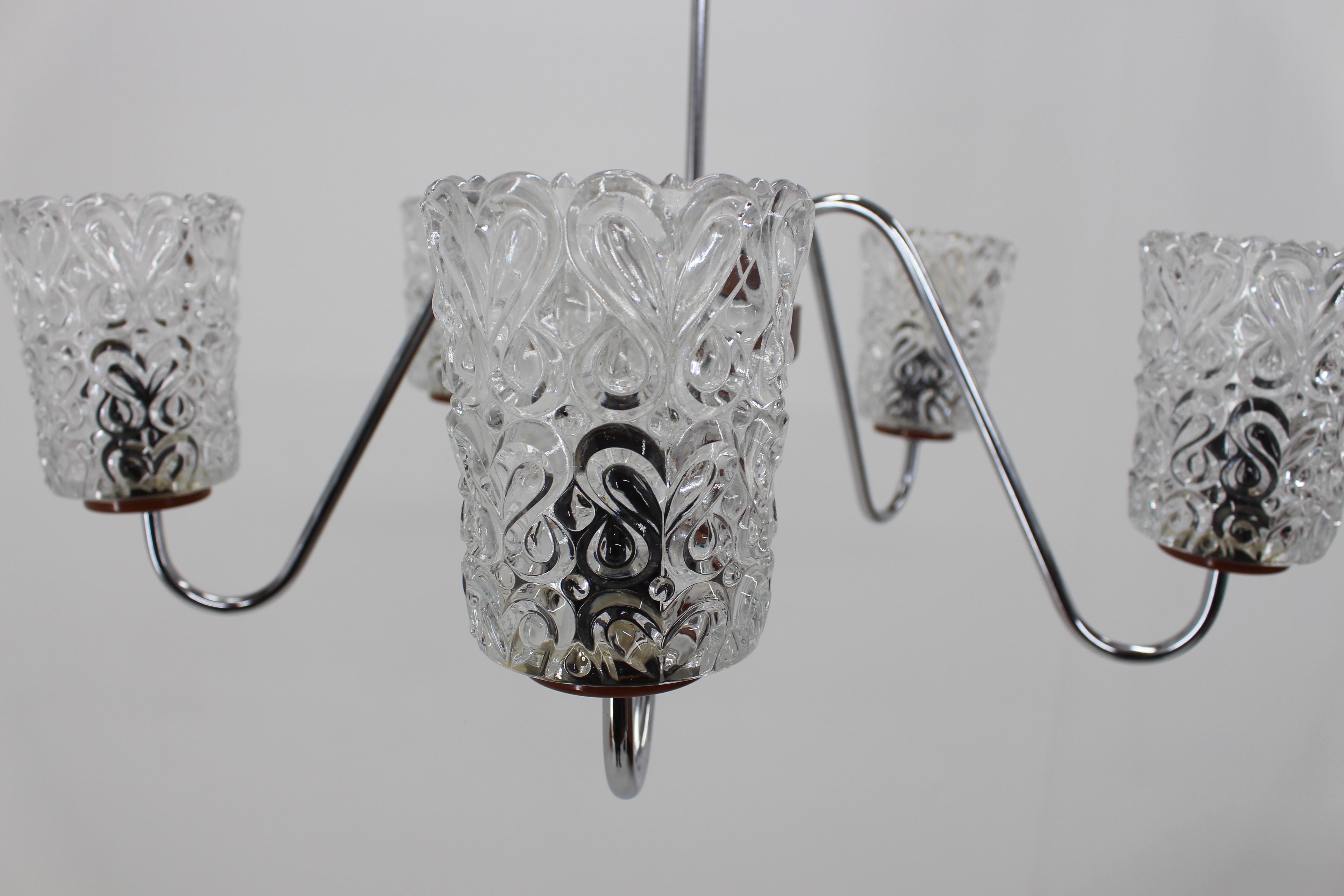 Midcentury Chandelier Lidokov, 1970s In Good Condition For Sale In Praha, CZ