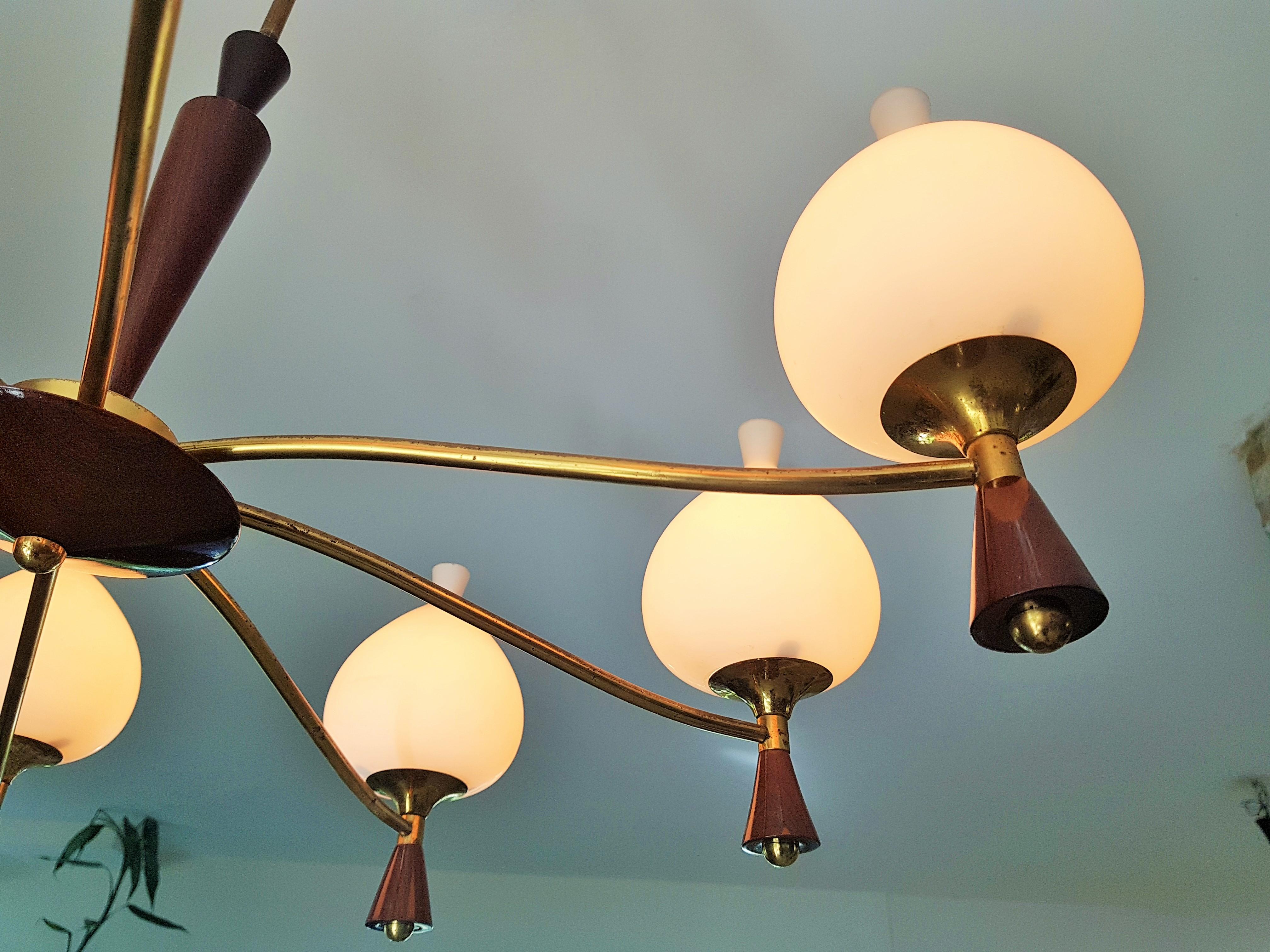 Midcentury Chandelier Style Sciolari, Brass and Wood, Italy, 1950s For Sale 4