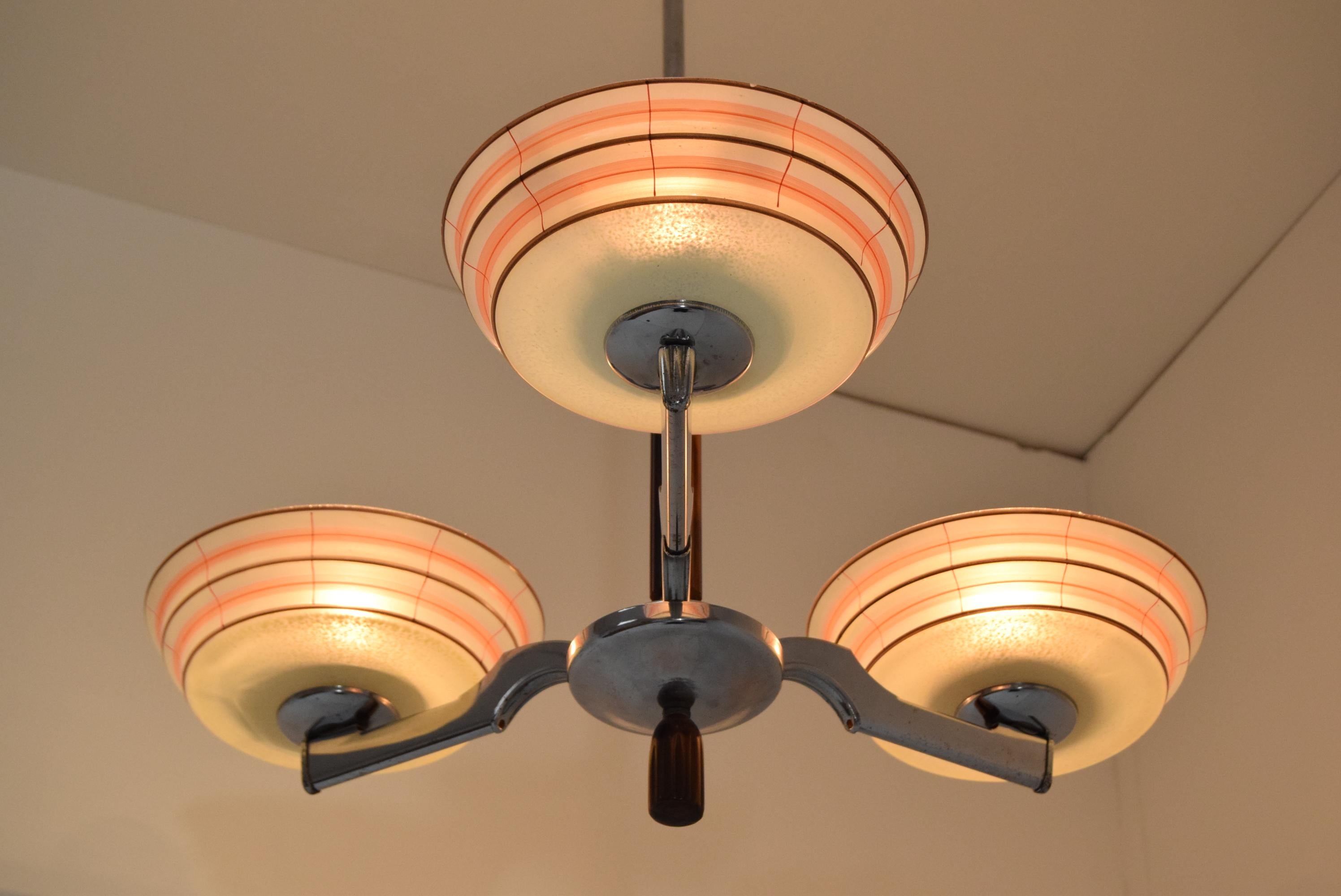 Mid-Century Chandelier, Czechoslovakia, 1950's For Sale 1