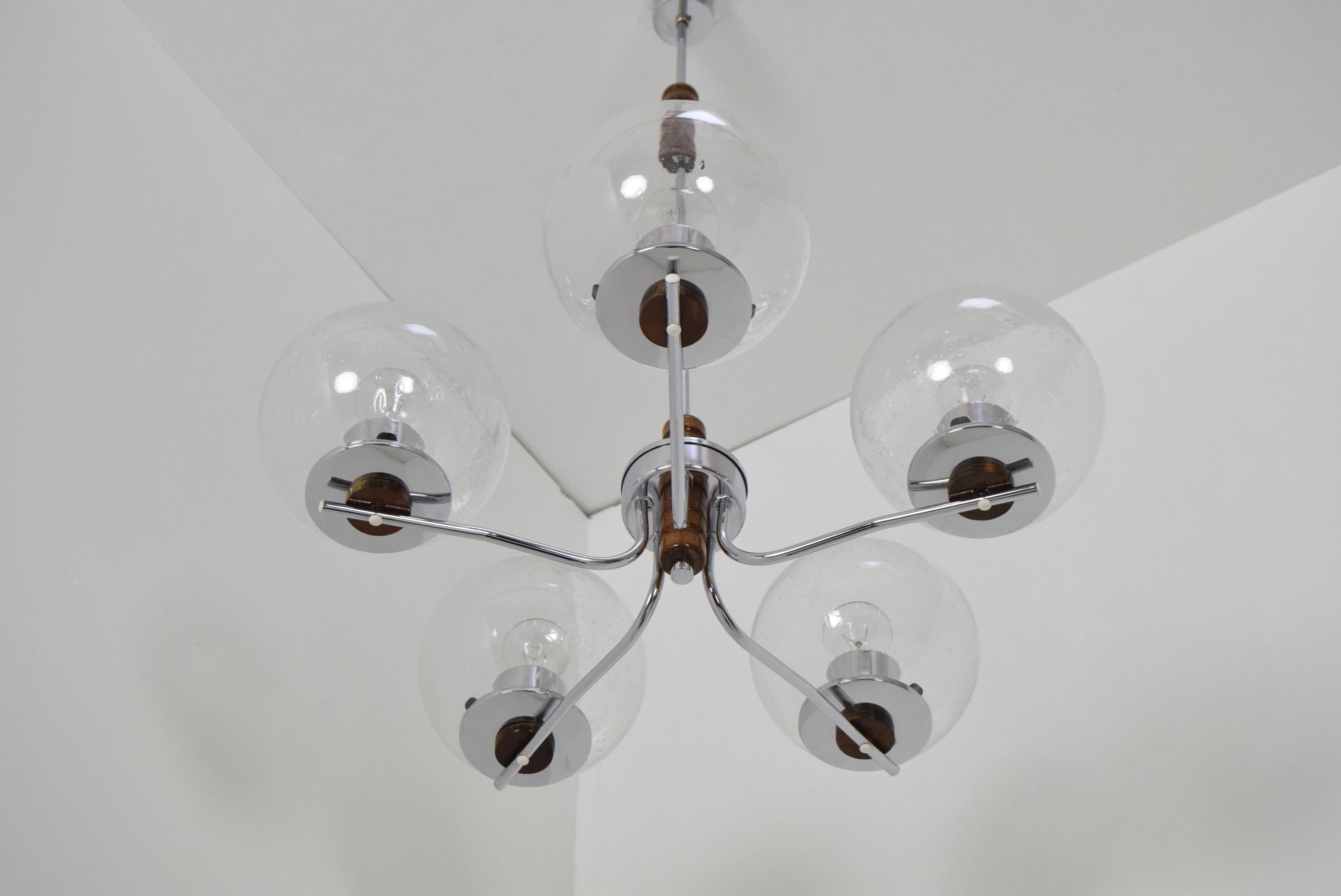 Mid-Century Chandelier, Czechoslovakia, 1960's For Sale 1