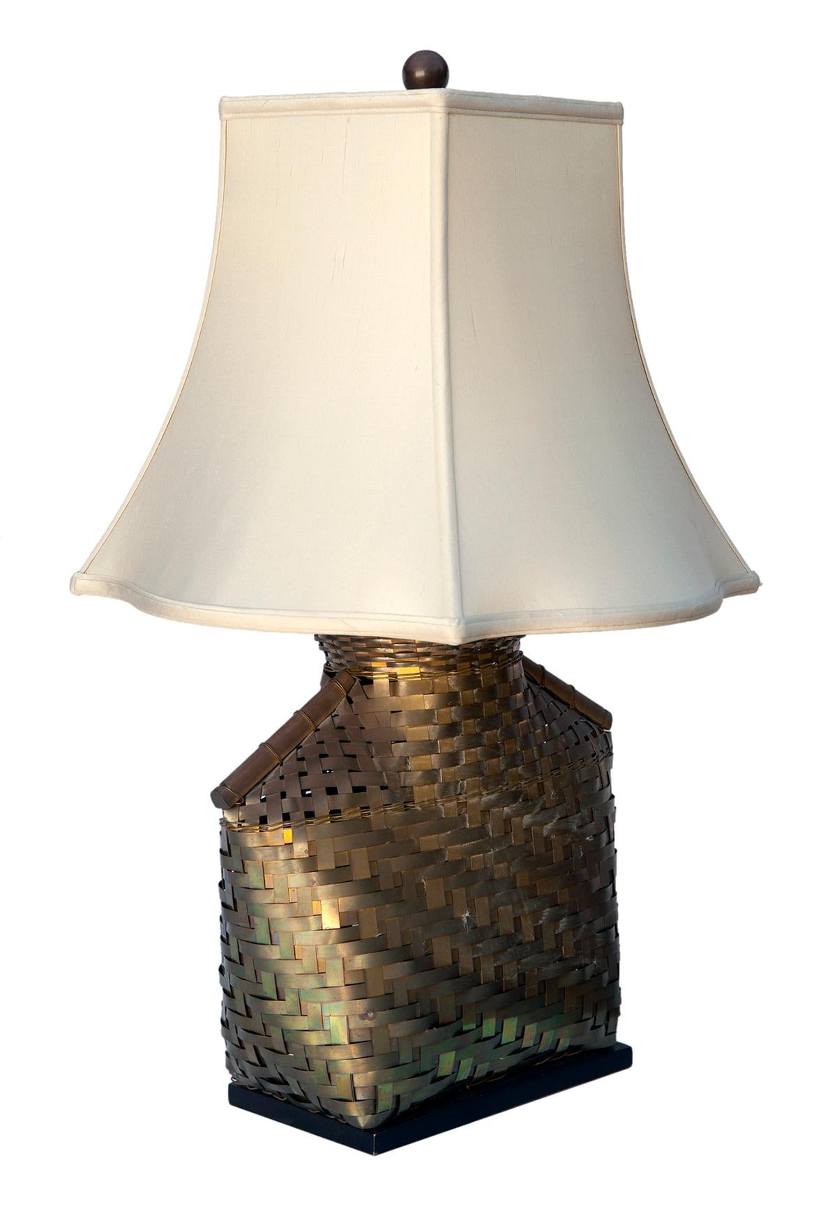 Mid-Century Modern Mid-century Chapman Woven Brass Table Lamp/Silk Shade For Sale