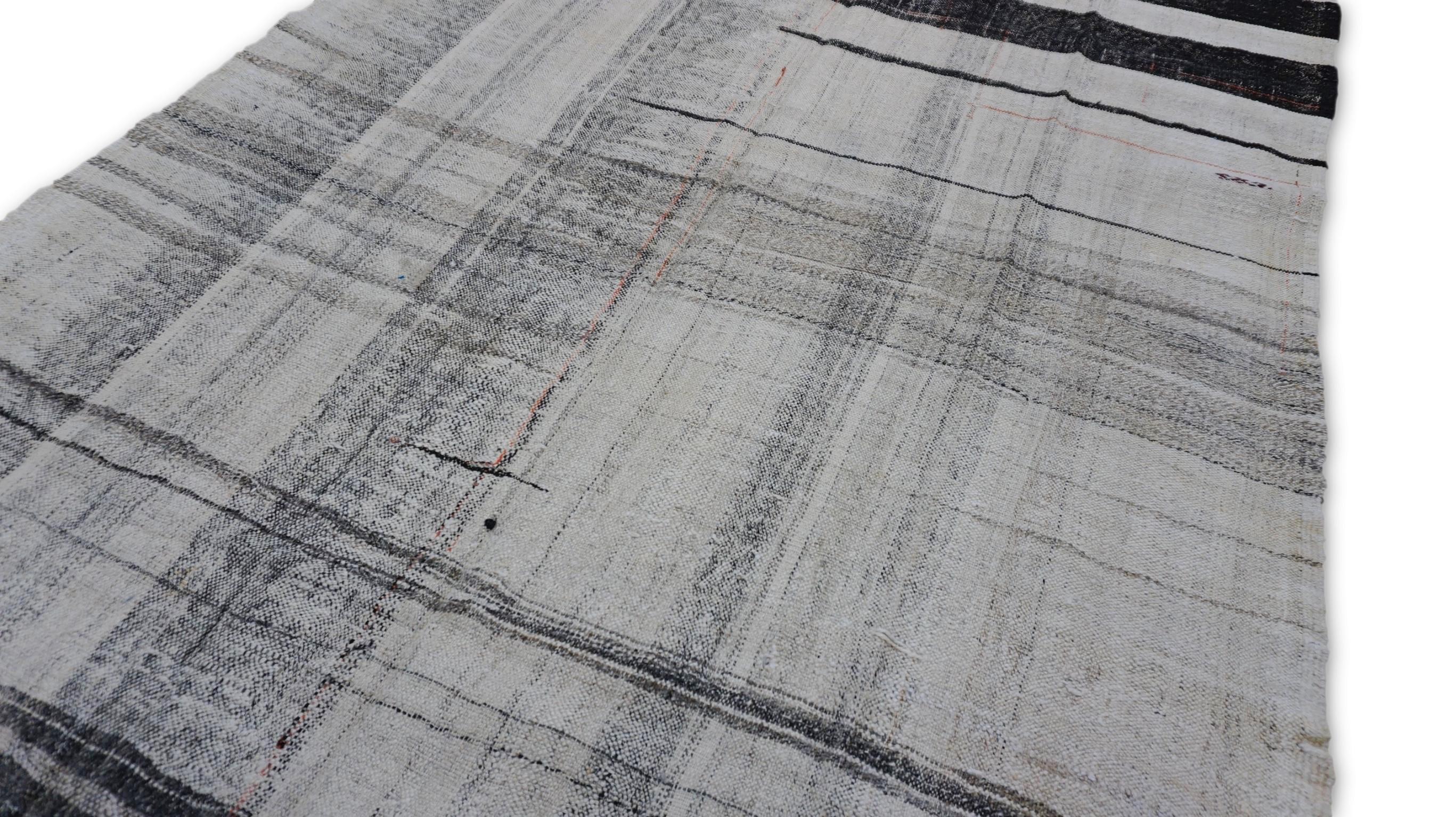 Modern Mid-Century Charcoal and Beige Wool Kilim 5'9''x11'10'' For Sale