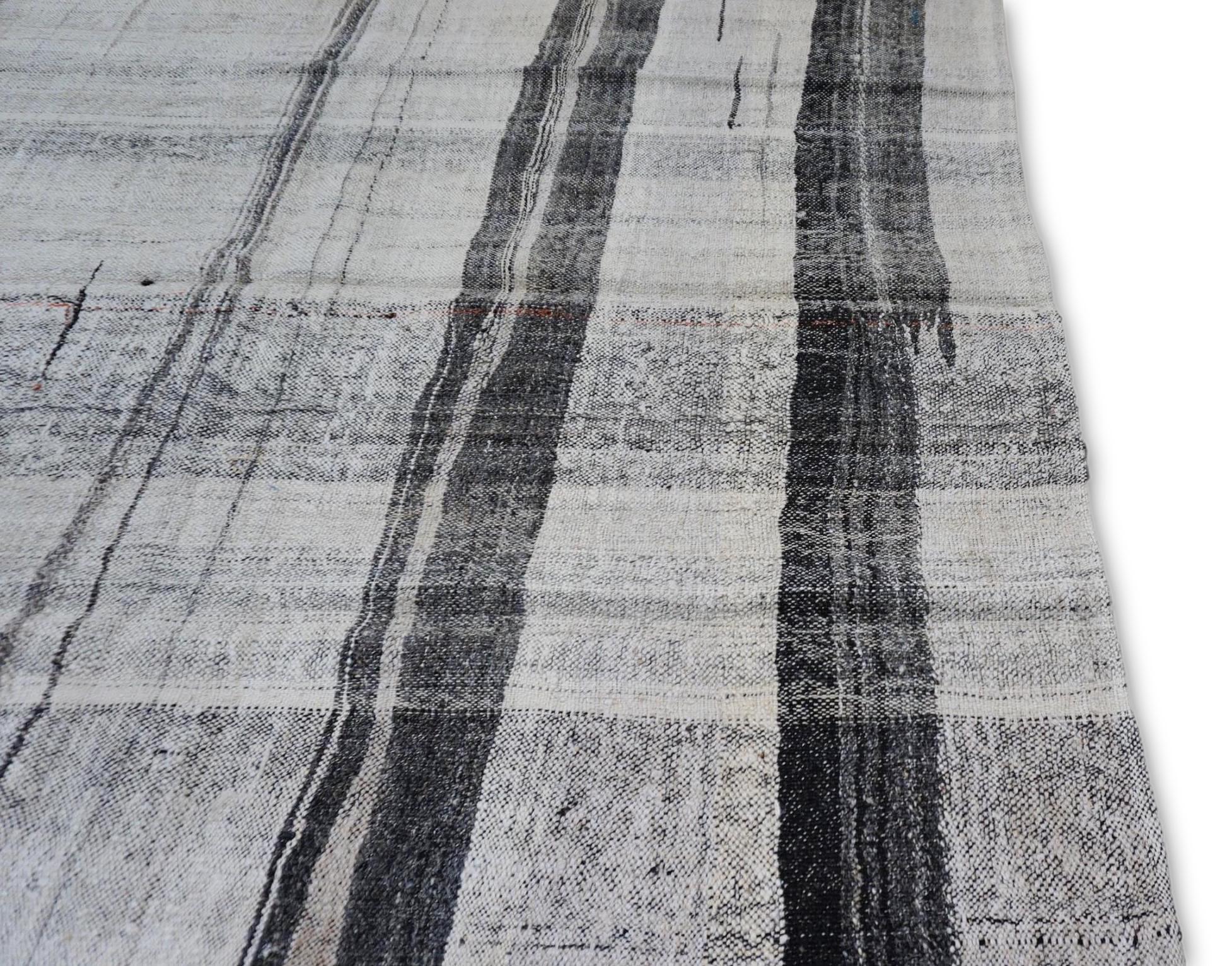 Turkish Mid-Century Charcoal and Beige Wool Kilim 5'9''x11'10'' For Sale