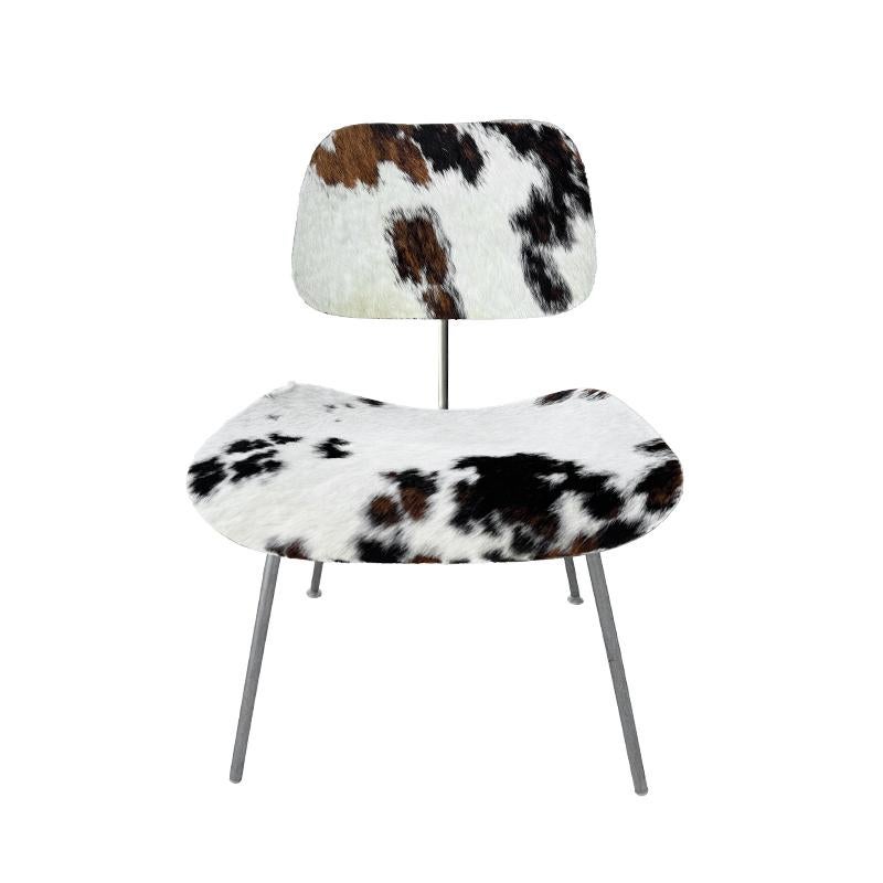 Mid- Century Charles and Ray Eames DCM Chairs in Original Cowhide, Set of Four 1