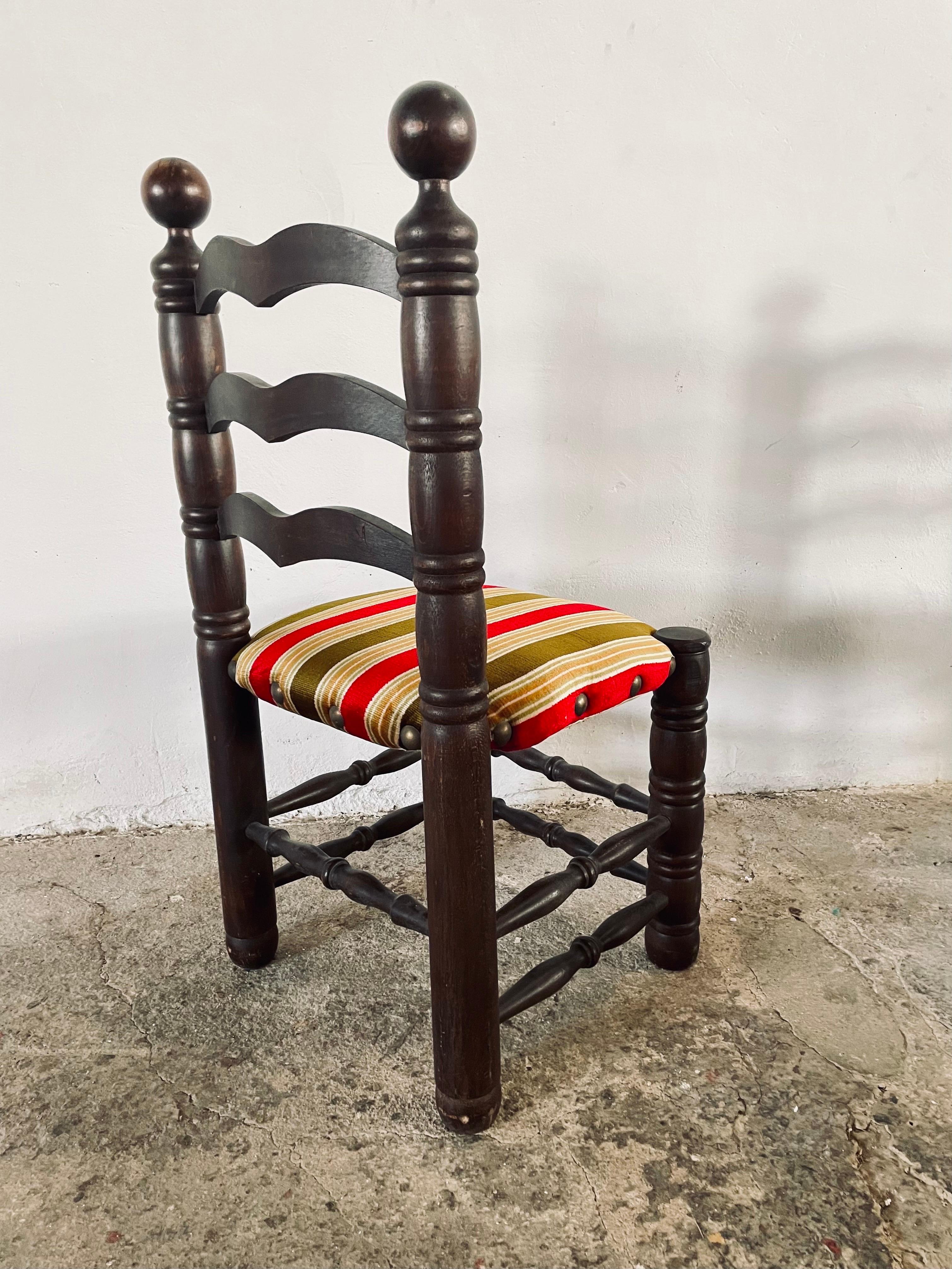 Mid Century Charles Dudouyt Oak & Fabric Seat Ladder-Back Chairs, France 1940s In Good Condition For Sale In PEGO, ES