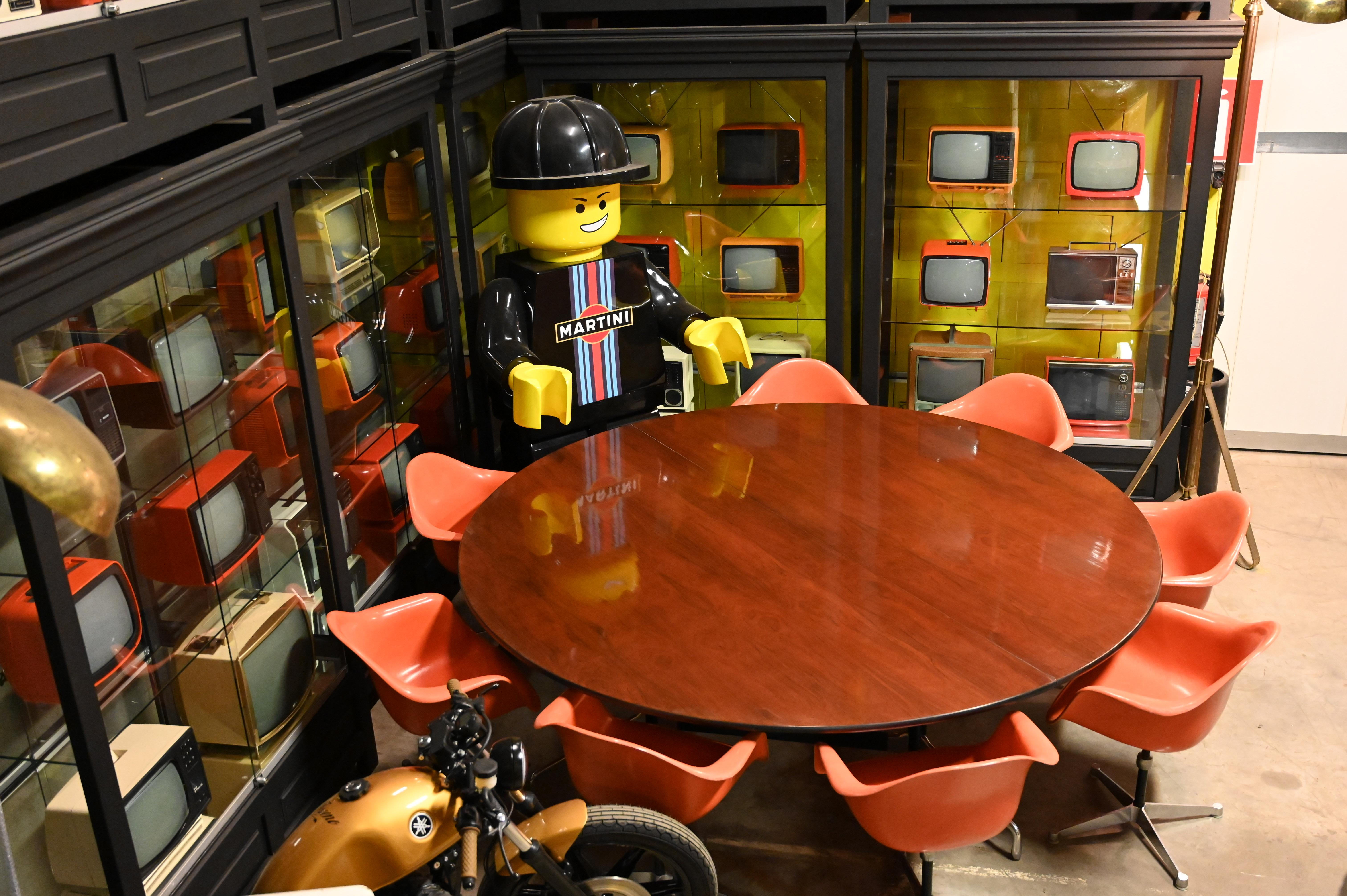 American Midcentury Charles Eames by Herman Miller Orange Fiberglass Shell Chair For Sale