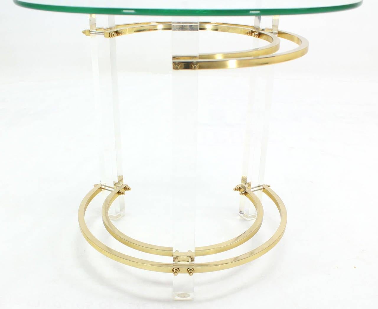 Polished Mid Century Charles Hollis Jones Round Lucite Brass Side End Lamp Table Stand For Sale