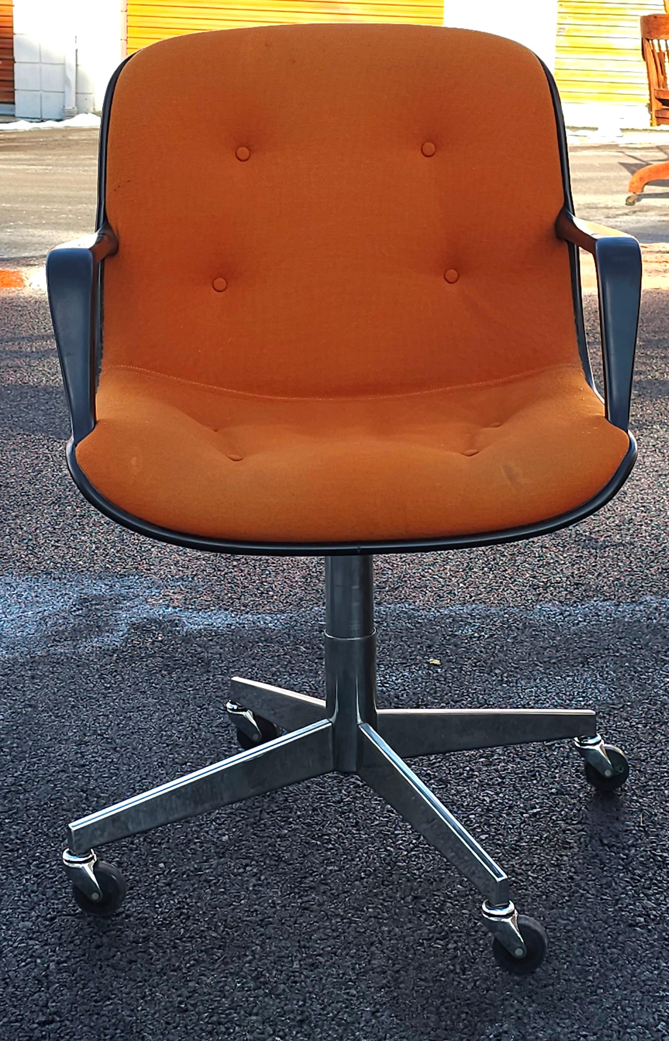 Mid Century Charles Pollock Style Steelcase Rolling Office Chair (20. Jahrhundert) im Angebot