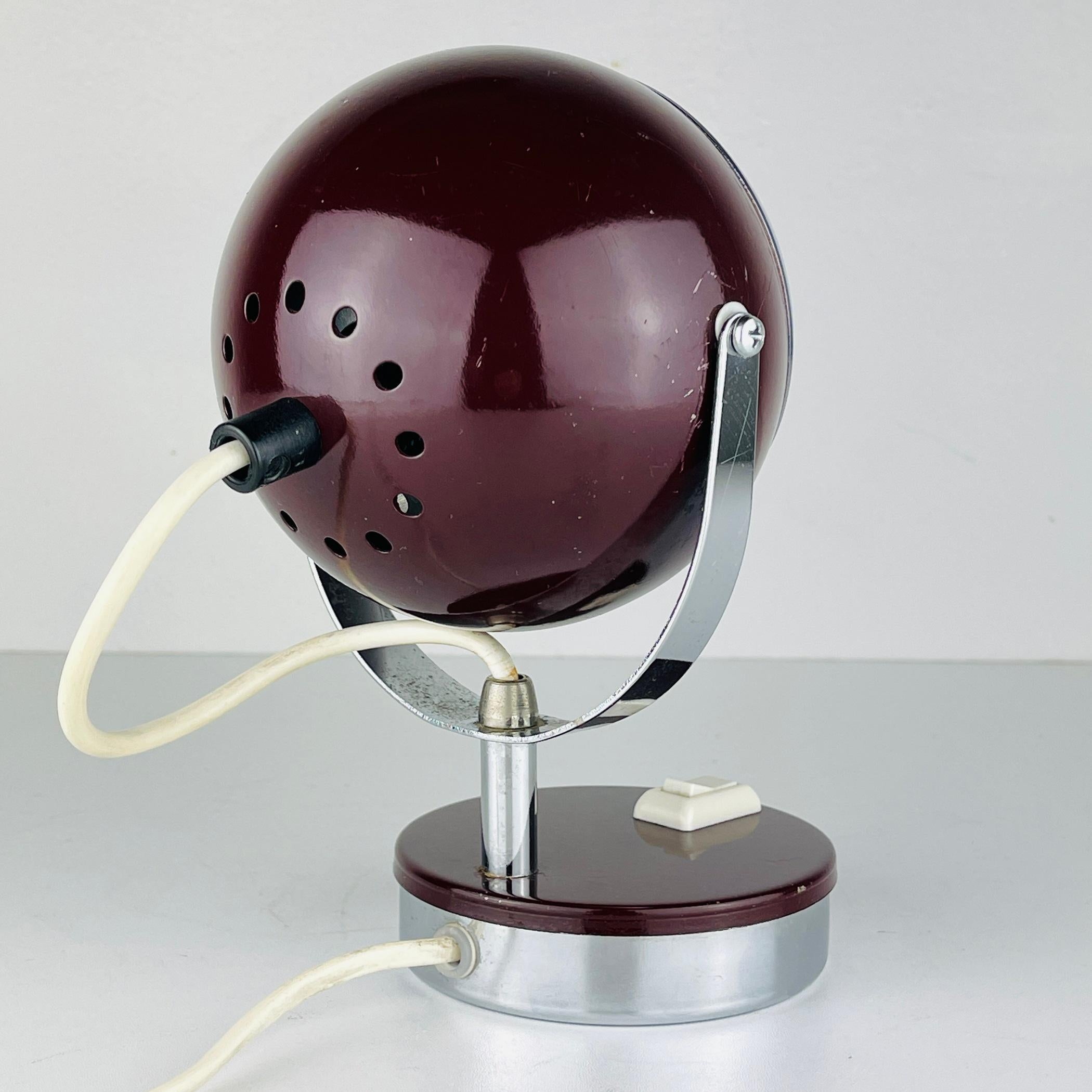 Lampe de bureau en cerisier du milieu du siècle Eyeball Italy 60s en vente 4