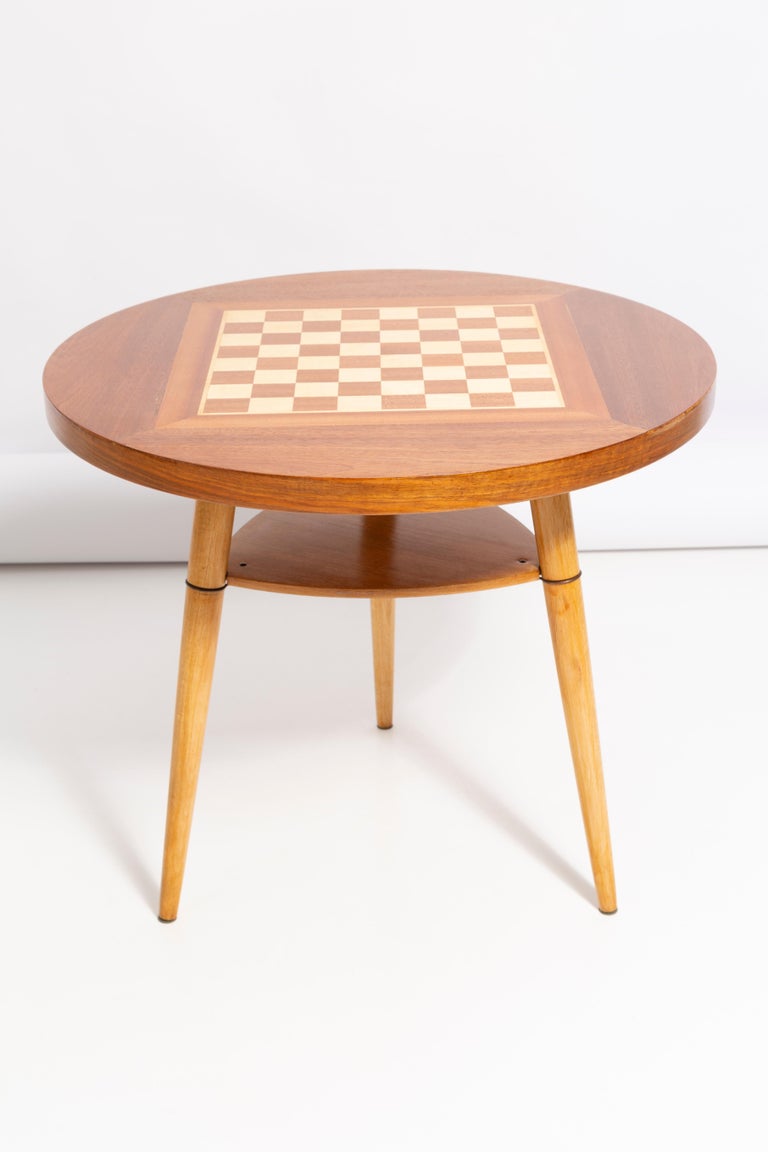 Schachspieltisch Aus Der Mitte Des Jahrhunderts Vintage Buchenholz schachspieltisch-aus-der-mitte-des-jahrhunderts-vintage-buchenholz