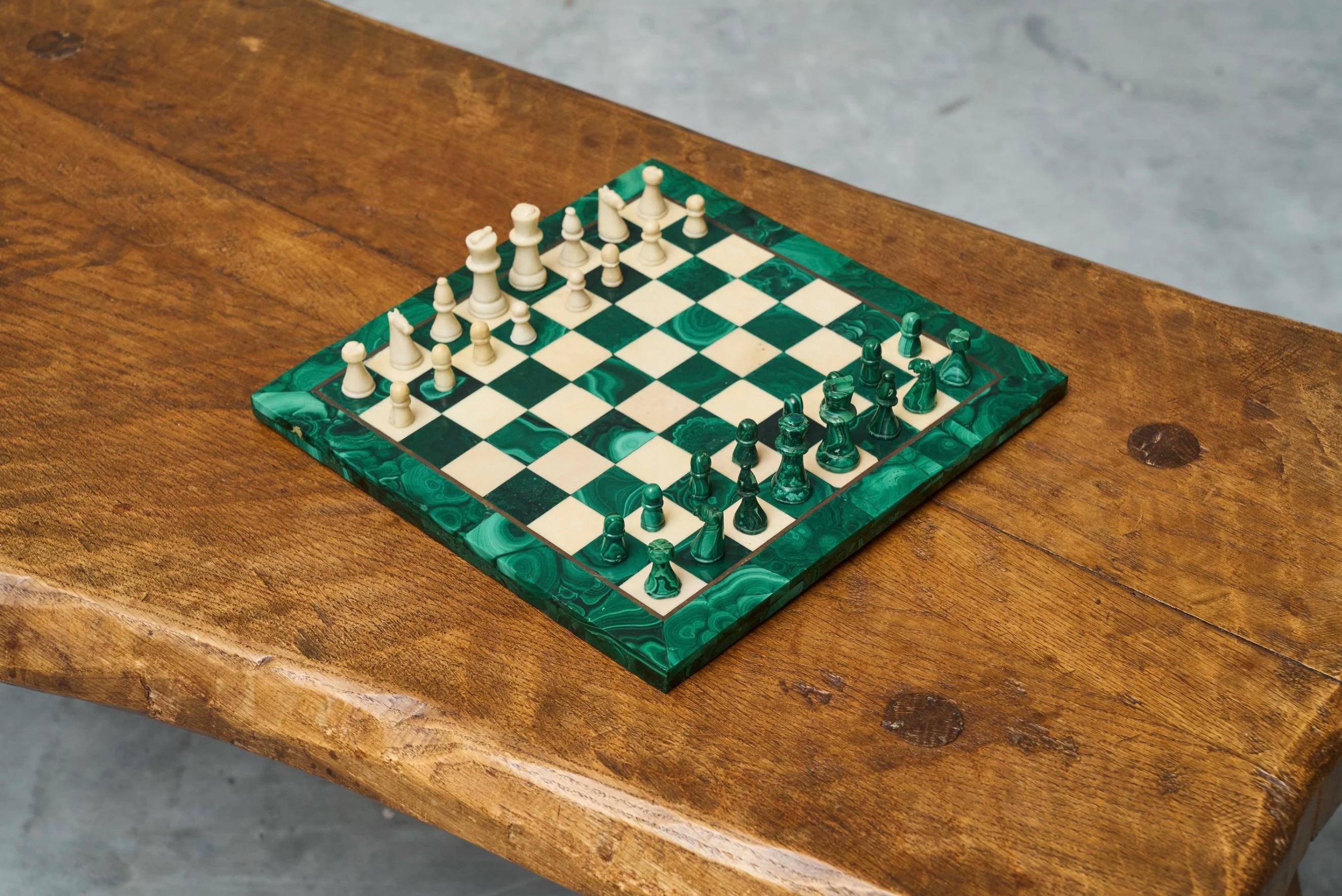 Hand-Crafted Mid Century Chess Set in Malachite and Brass 1960s For Sale